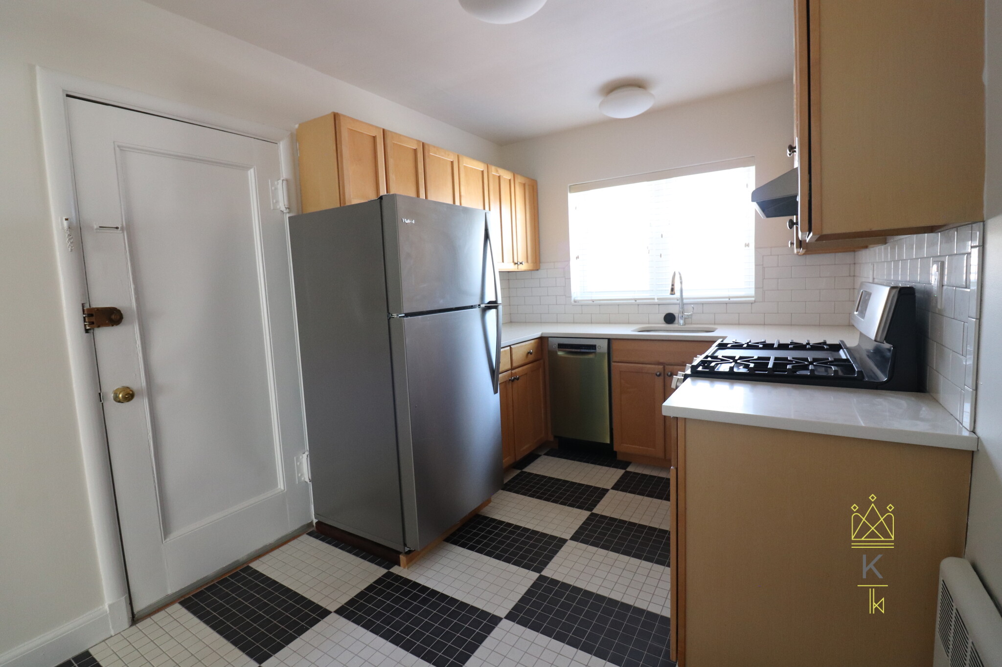 15 Alton Ct, Coolidge Corner