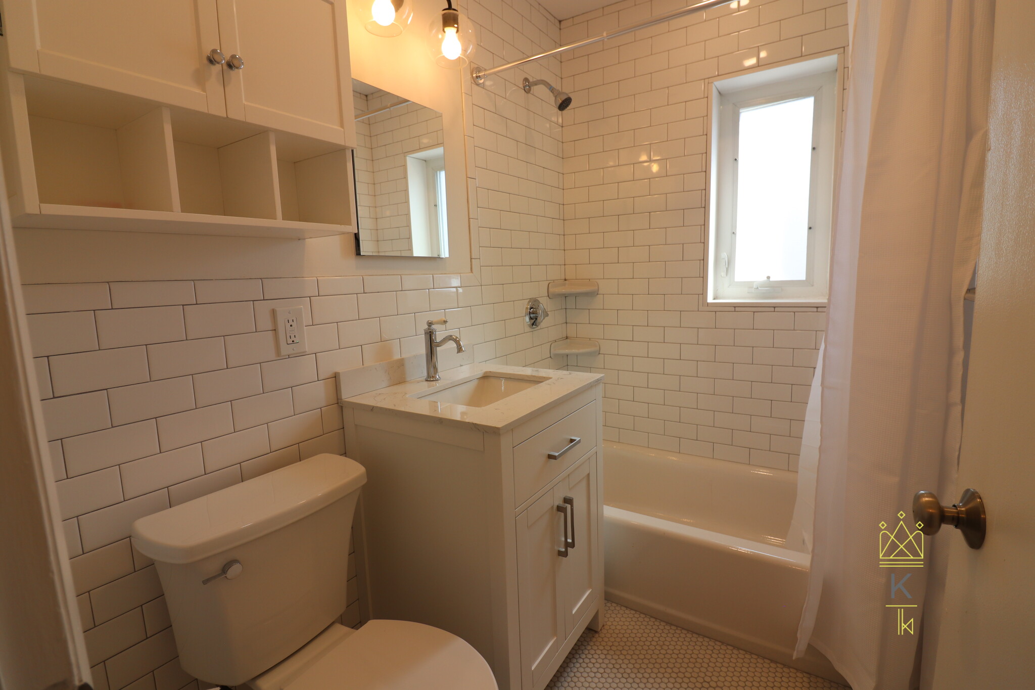 15 Alton Ct, Coolidge Corner