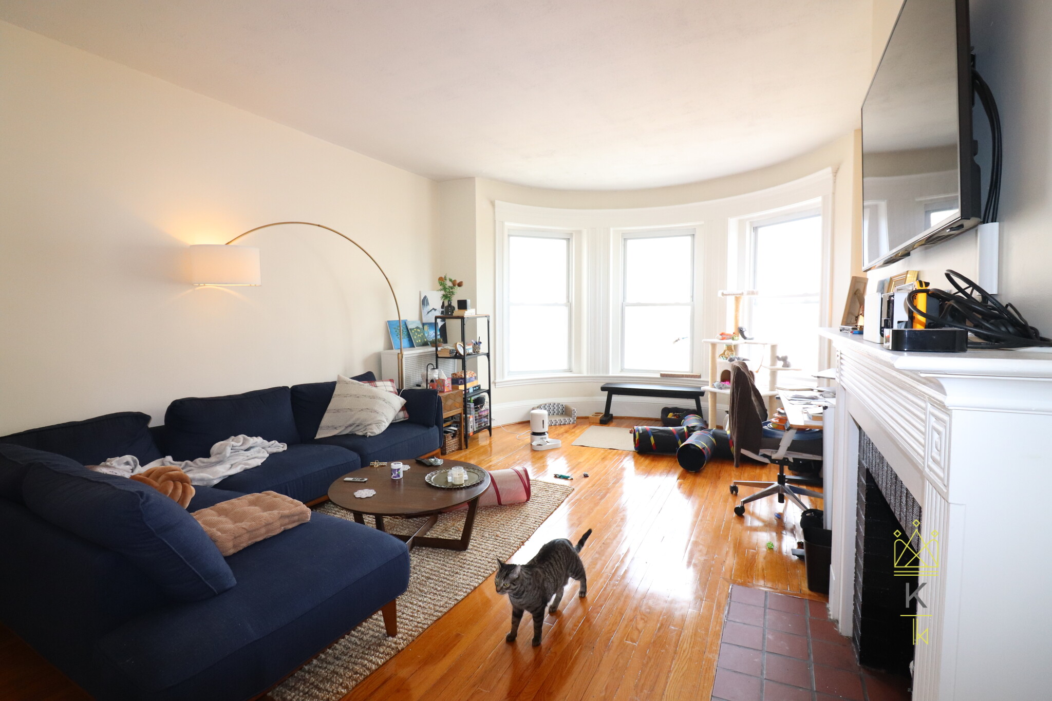 1569 Beacon St, Brookline