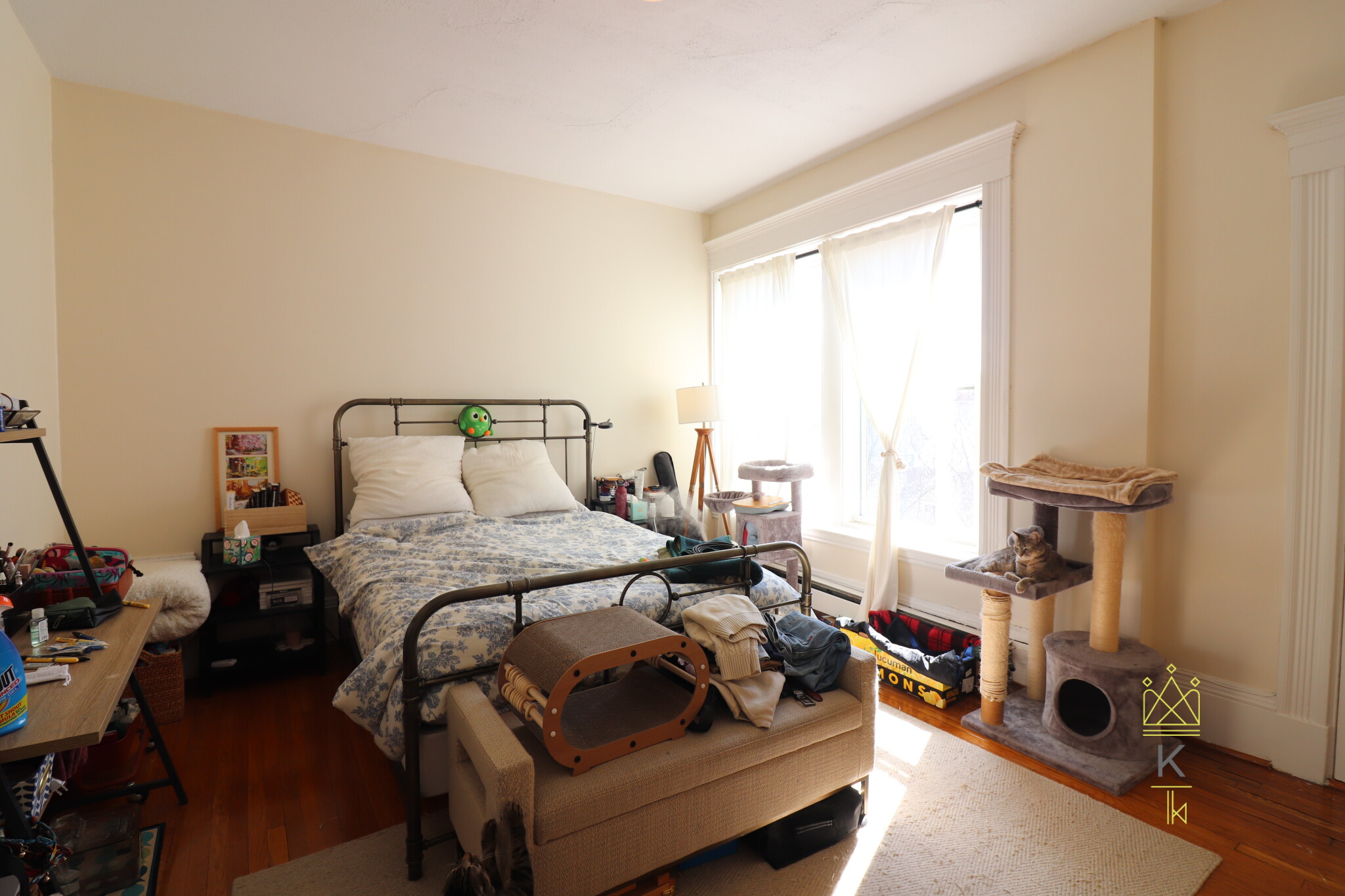 1569 Beacon St, Brookline