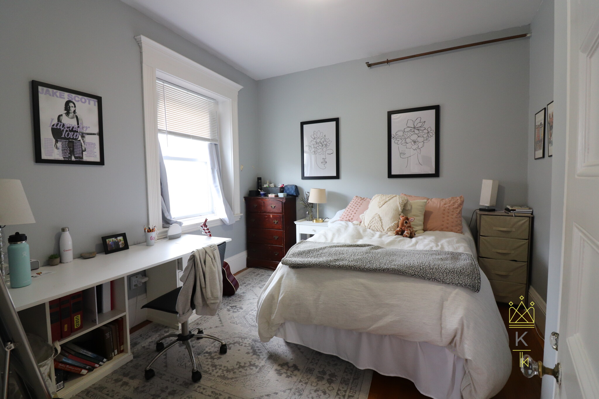 1569 Beacon St, Brookline