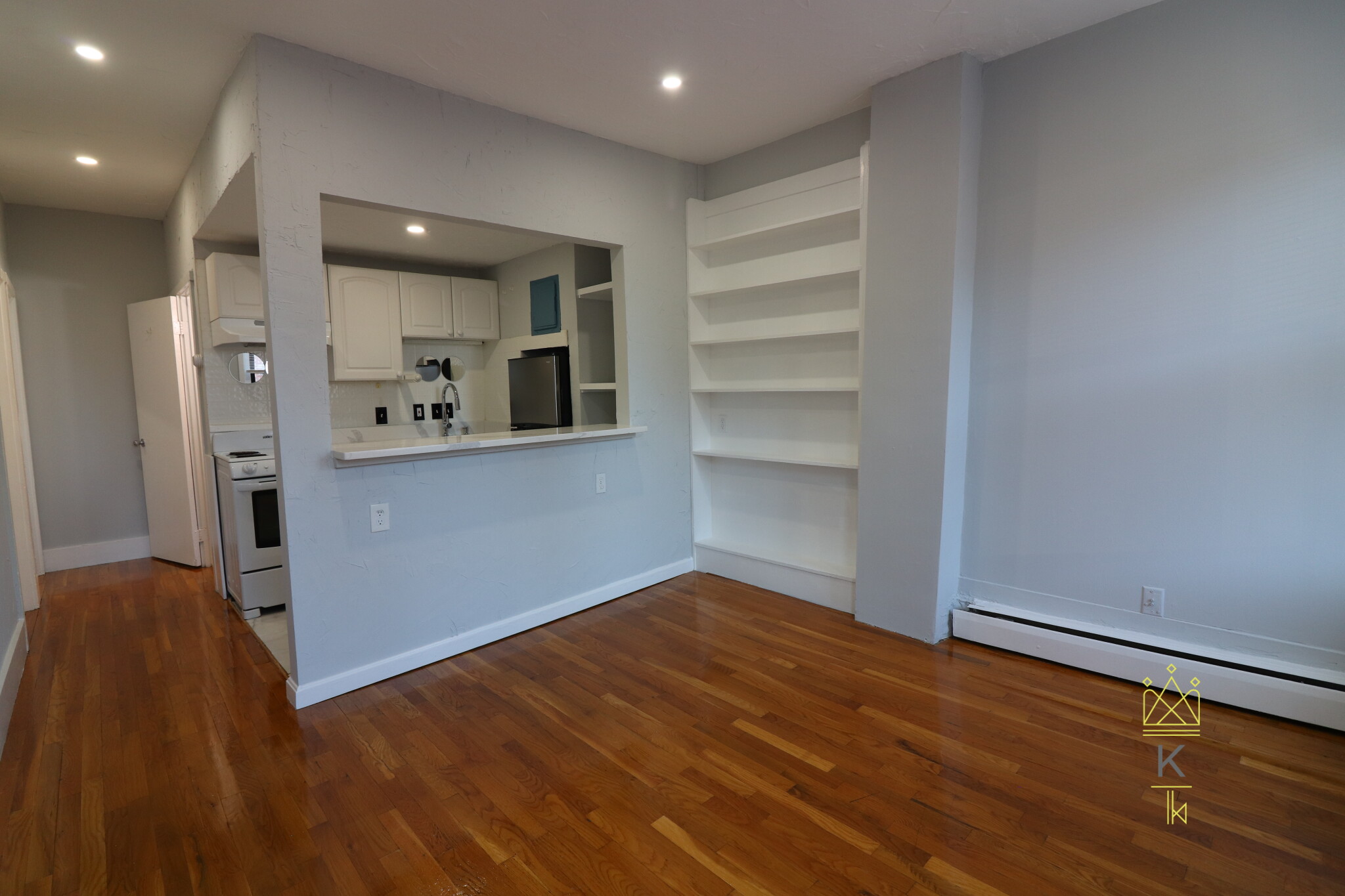 39 Irving St, Beacon Hill