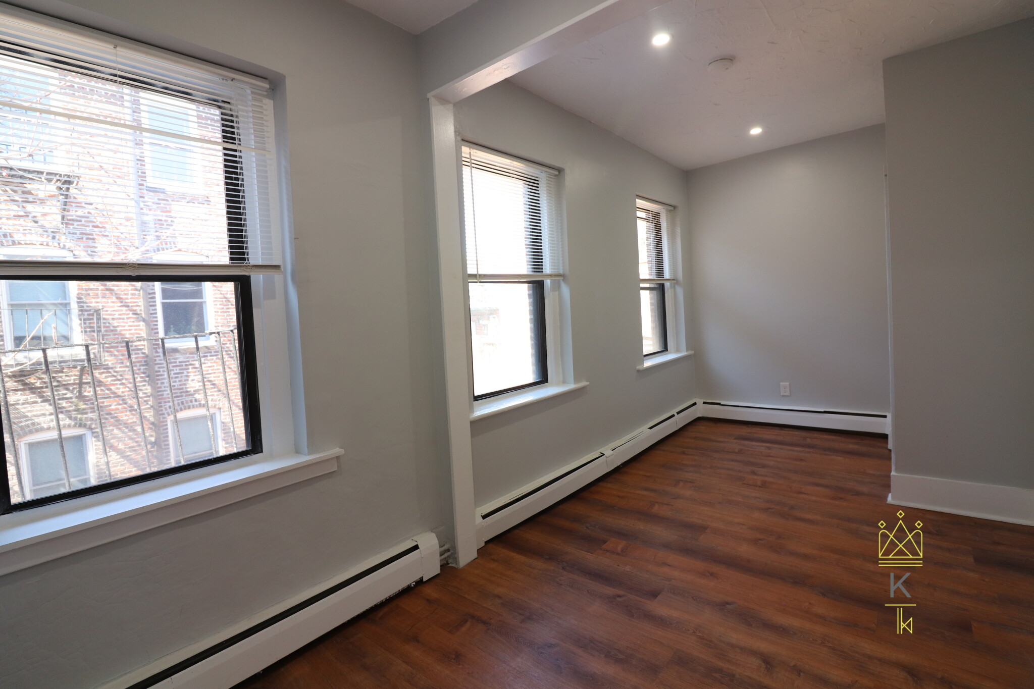 39 Irving St, Beacon Hill