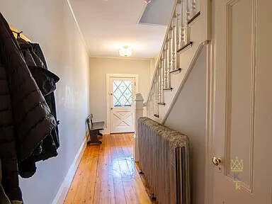 77 Wenham St, Jamaica Plain