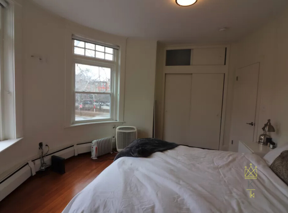 1871 Beacon St, Brookline