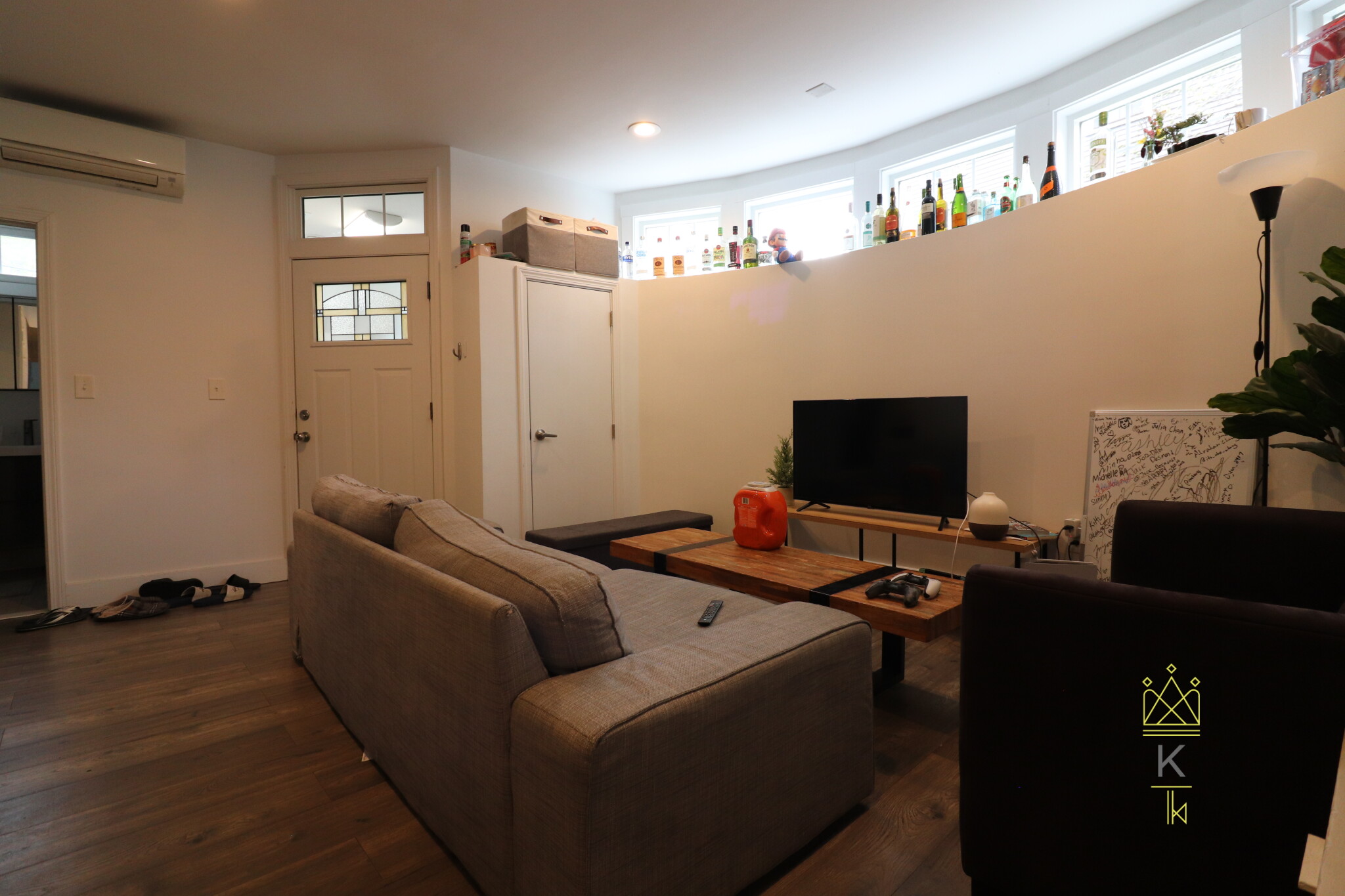 12 Braemore Rd, Brighton