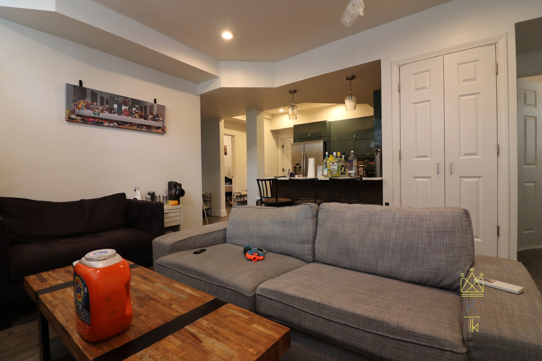 12 Braemore Rd, Brighton