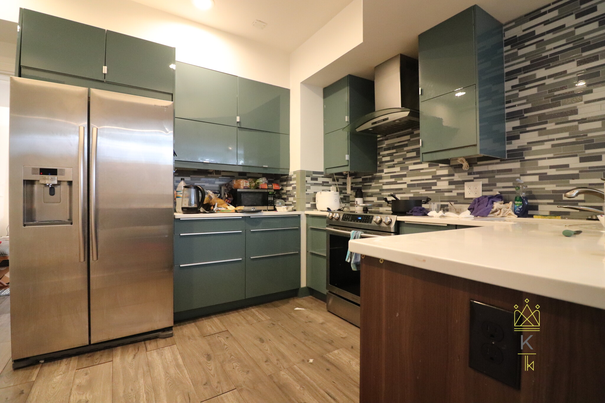 12 Braemore Rd, Brighton