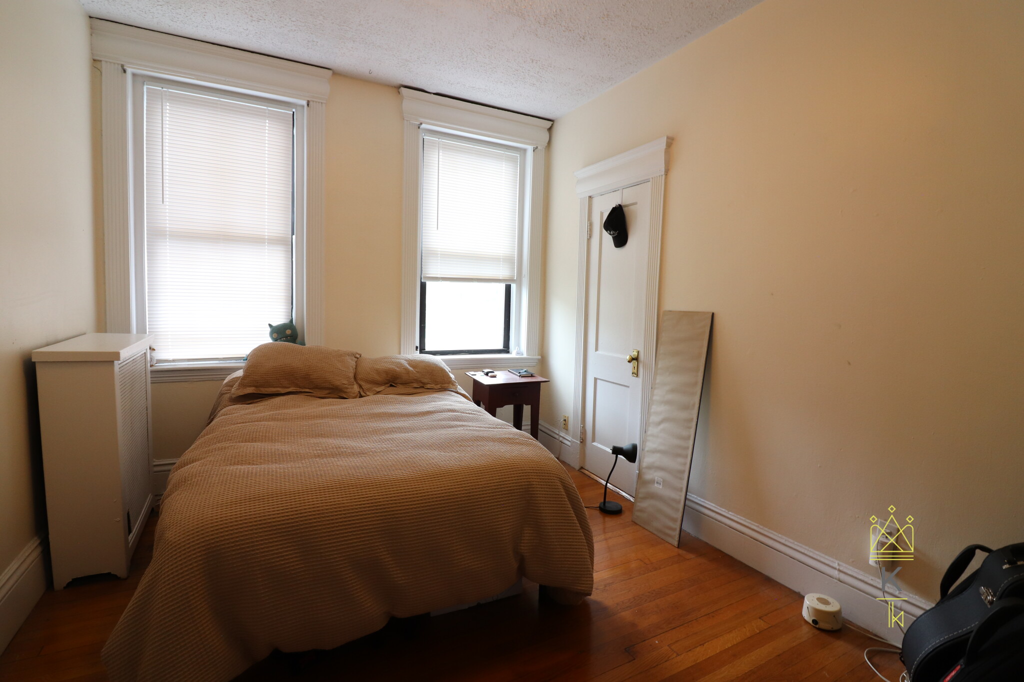 1963 Commonwealth Ave, Brighton