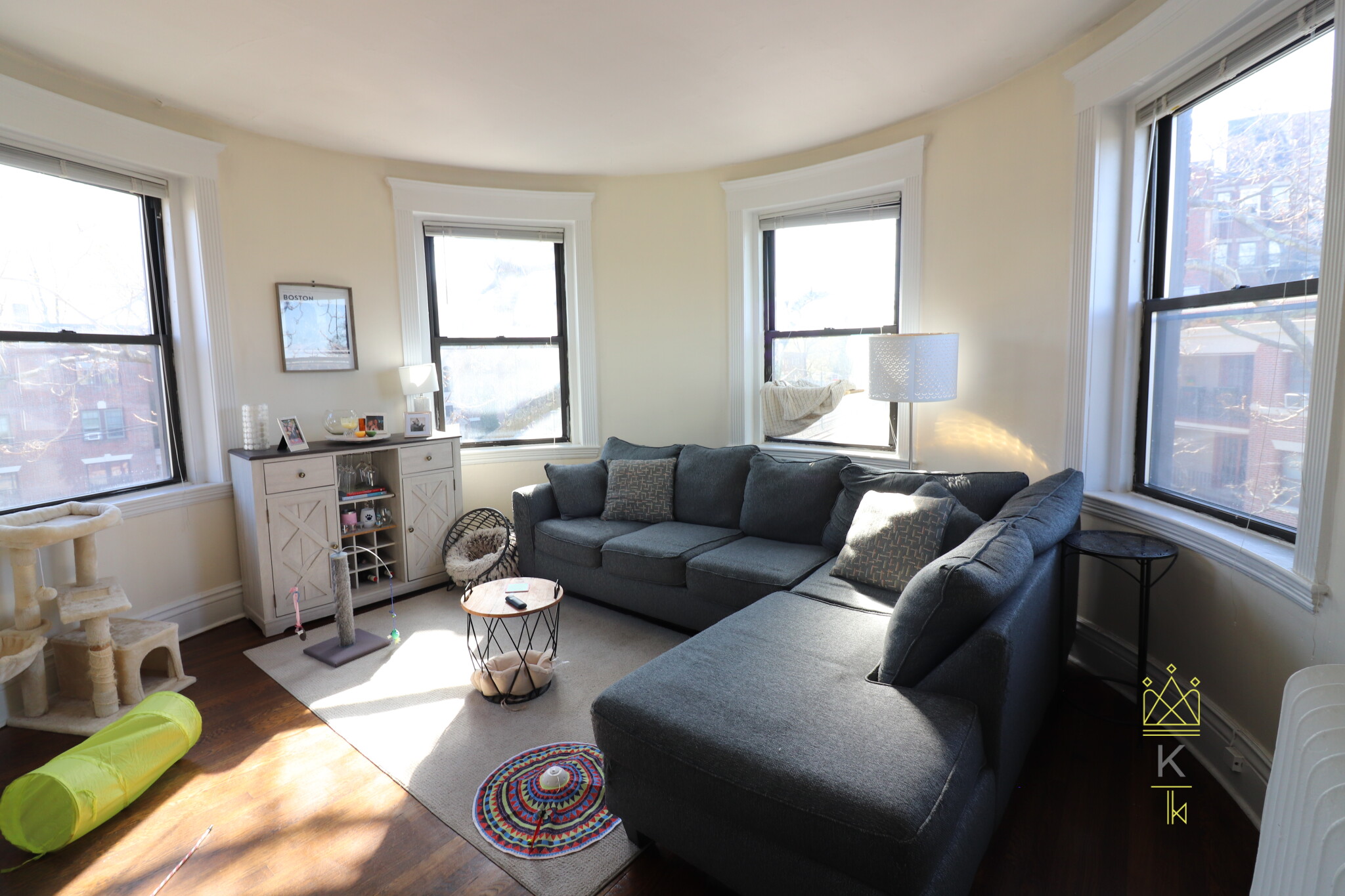 1963 Commonwealth Ave, Brighton