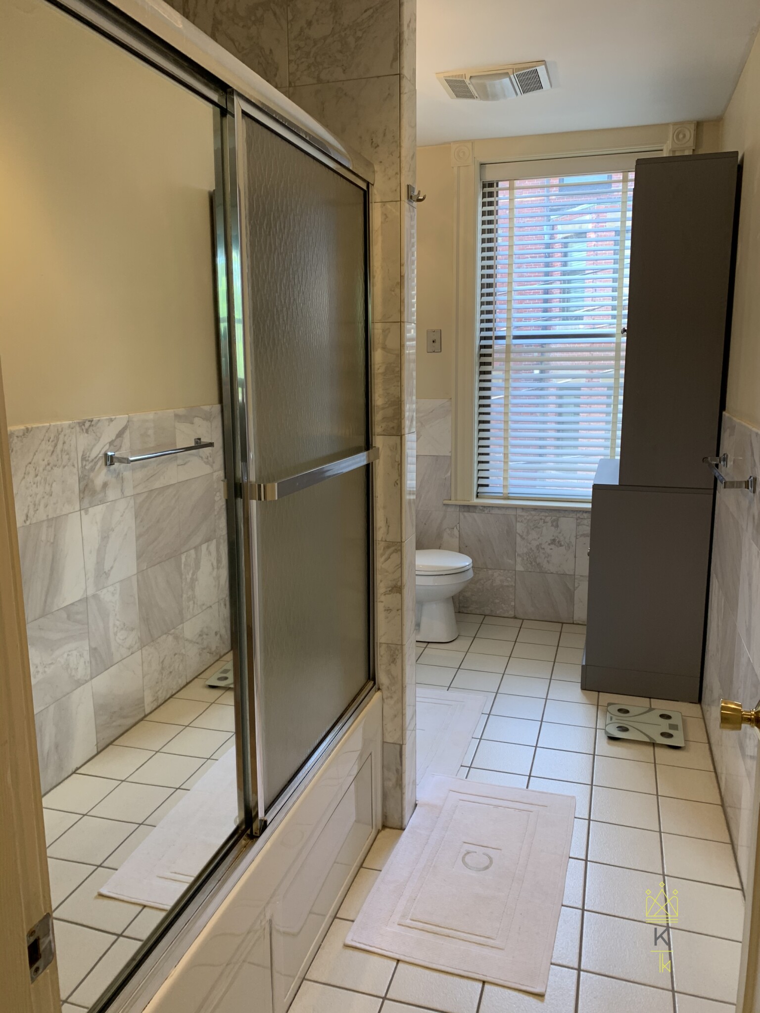 12 Dean Rd, Brookline