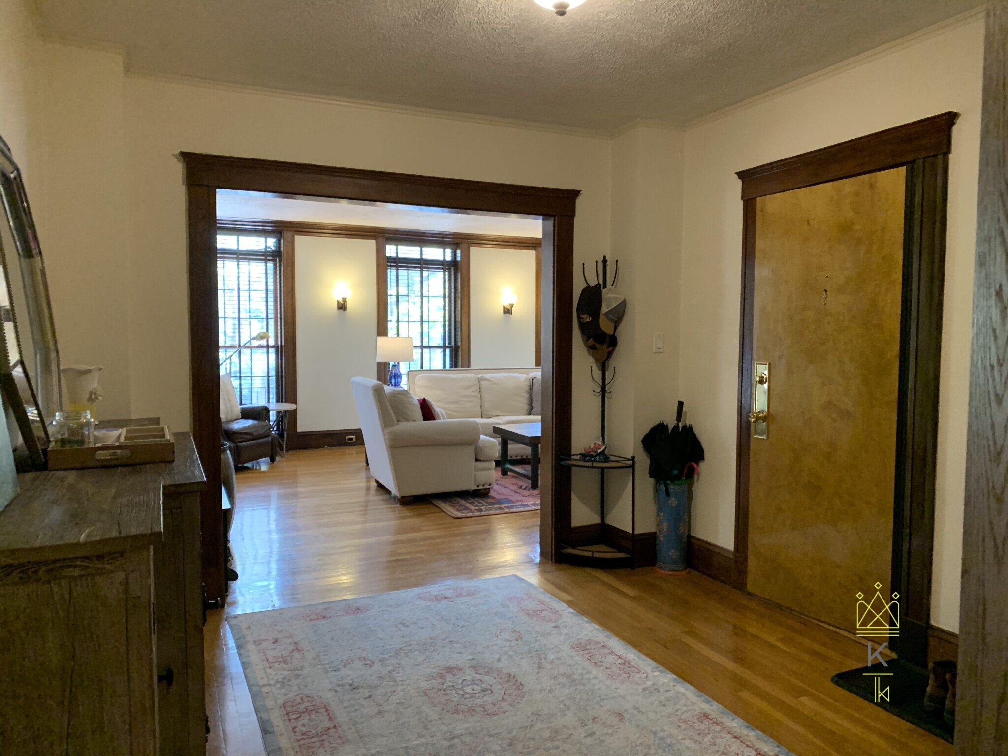 12 Dean Rd, Brookline