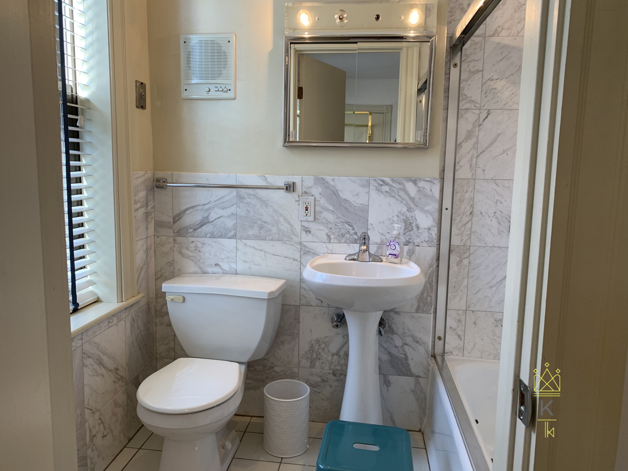 12 Dean Rd, Brookline