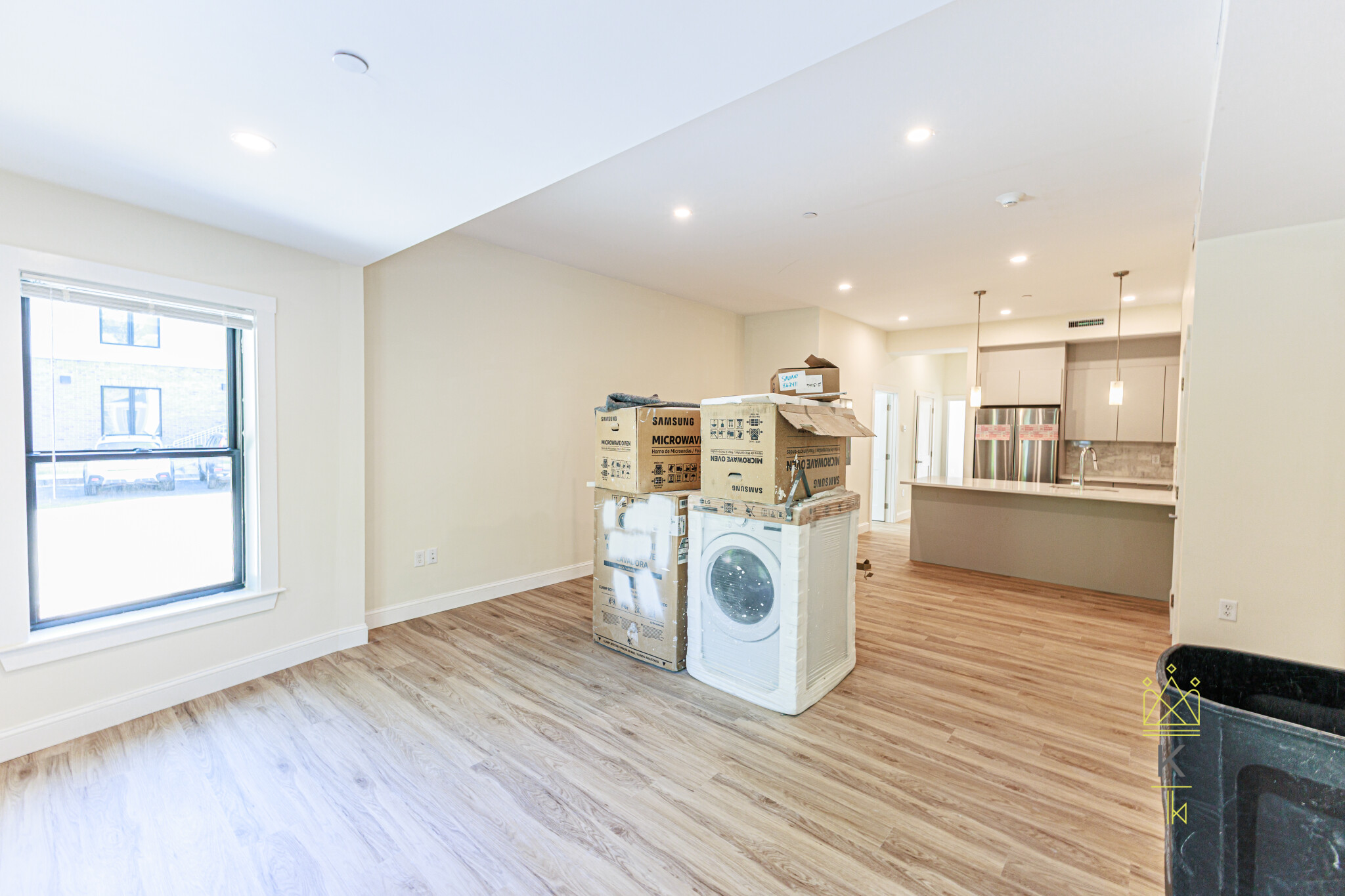 460 Washington St, Brighton