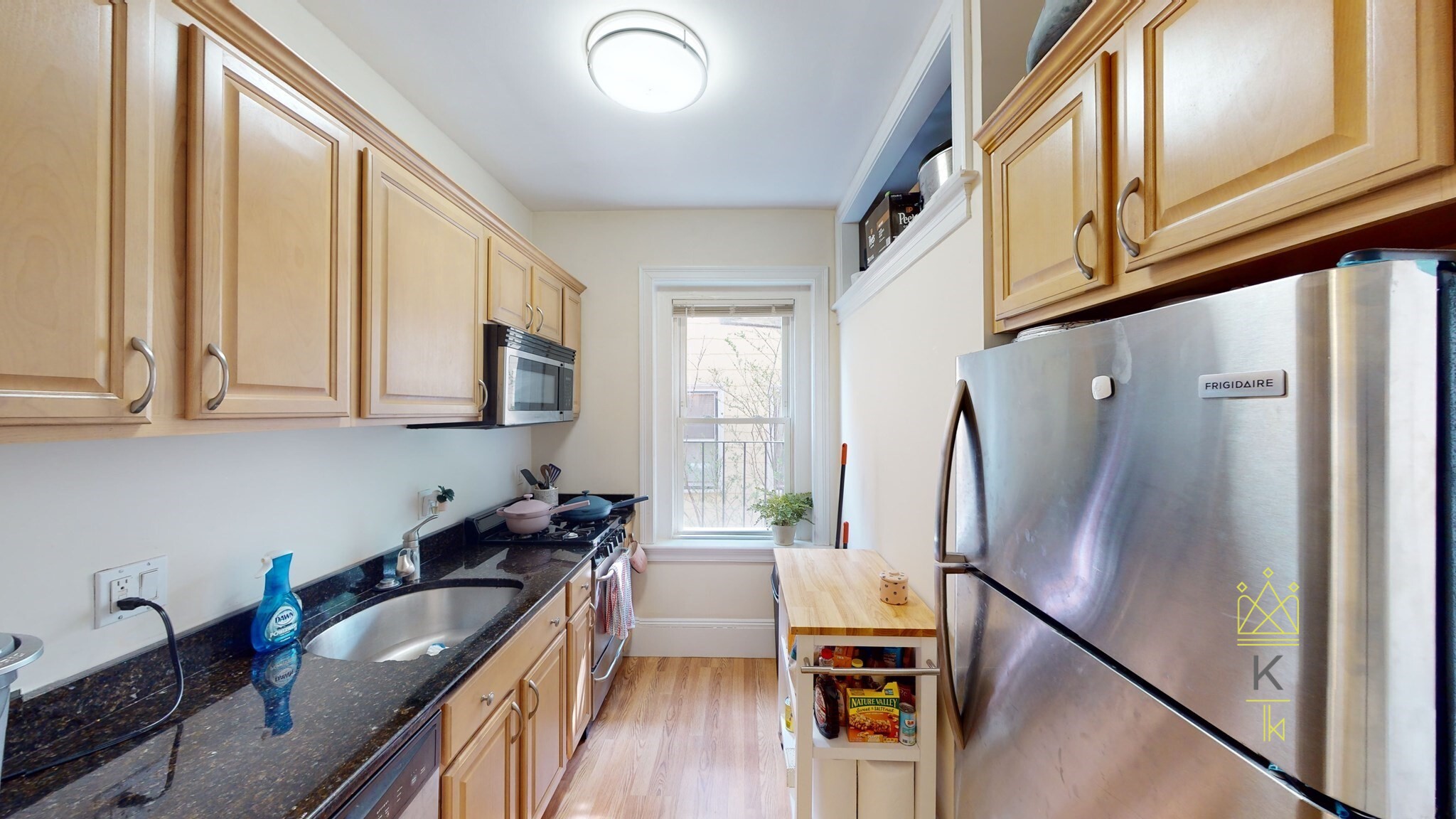 672 Washington St, Aspinwall Hill