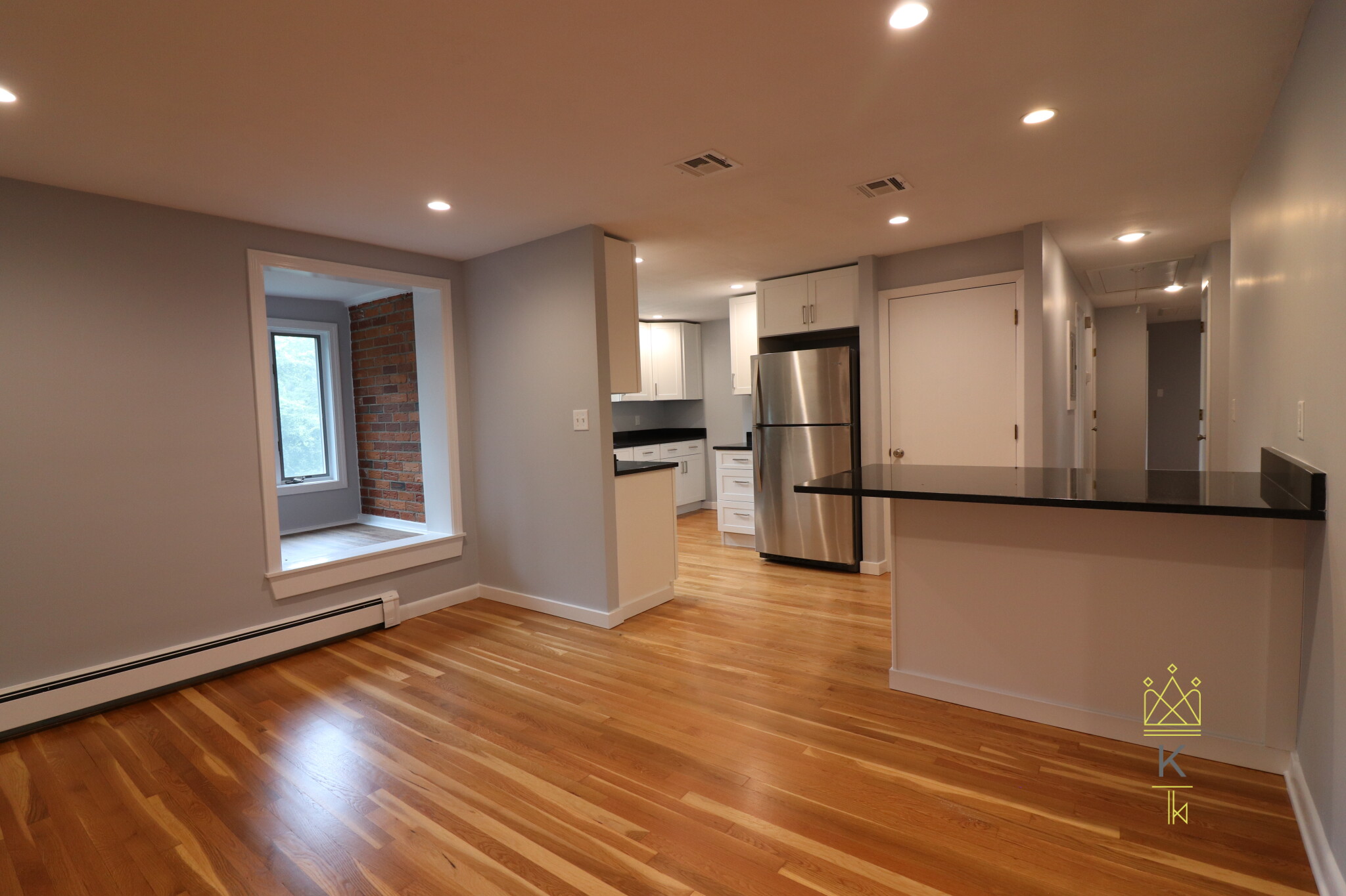 72 Louise Rd, Chestnut Hill