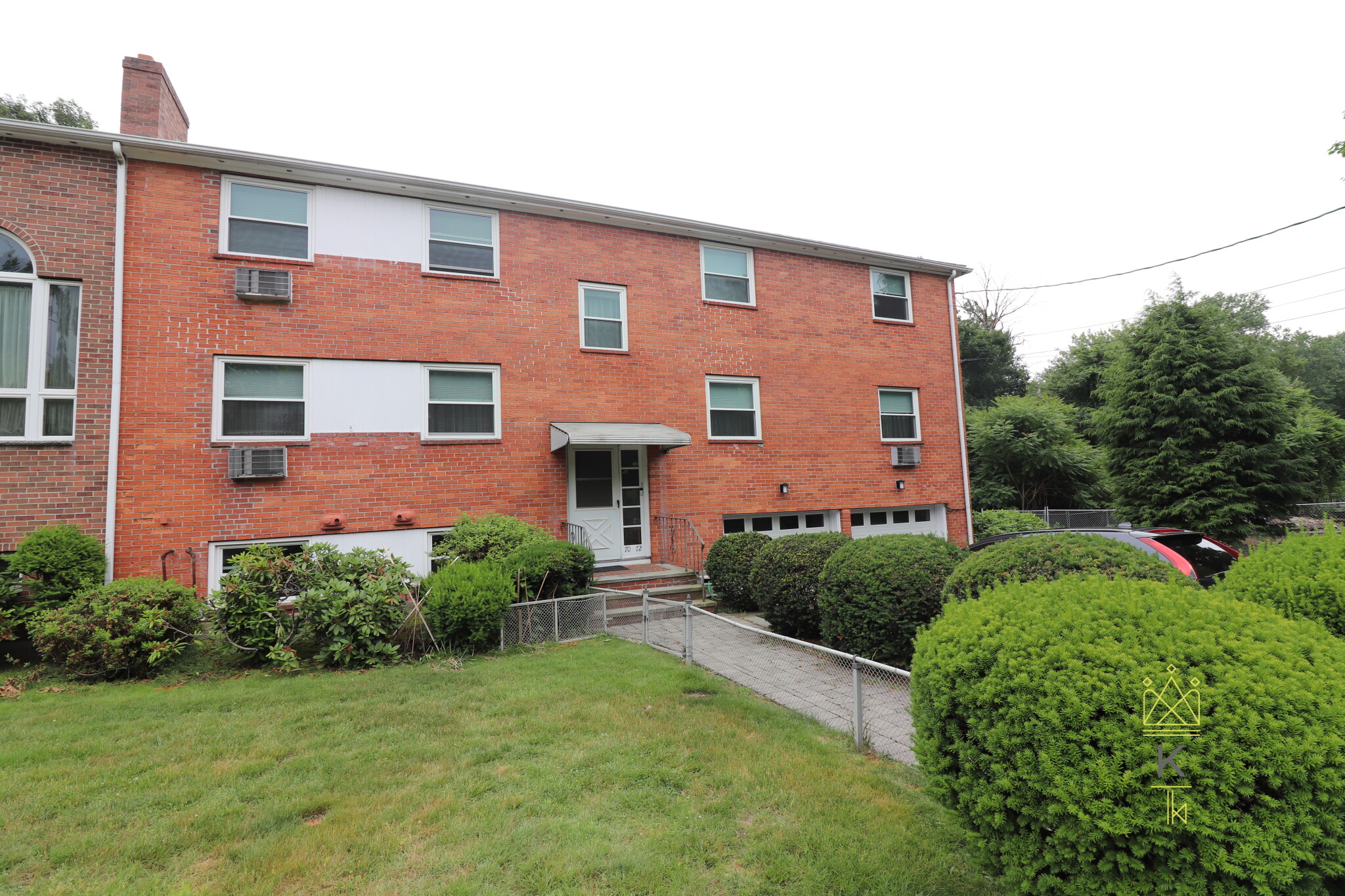 72 Louise Rd, Chestnut Hill