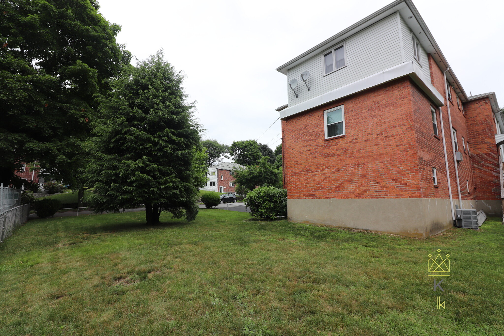 72 Louise Rd, Chestnut Hill