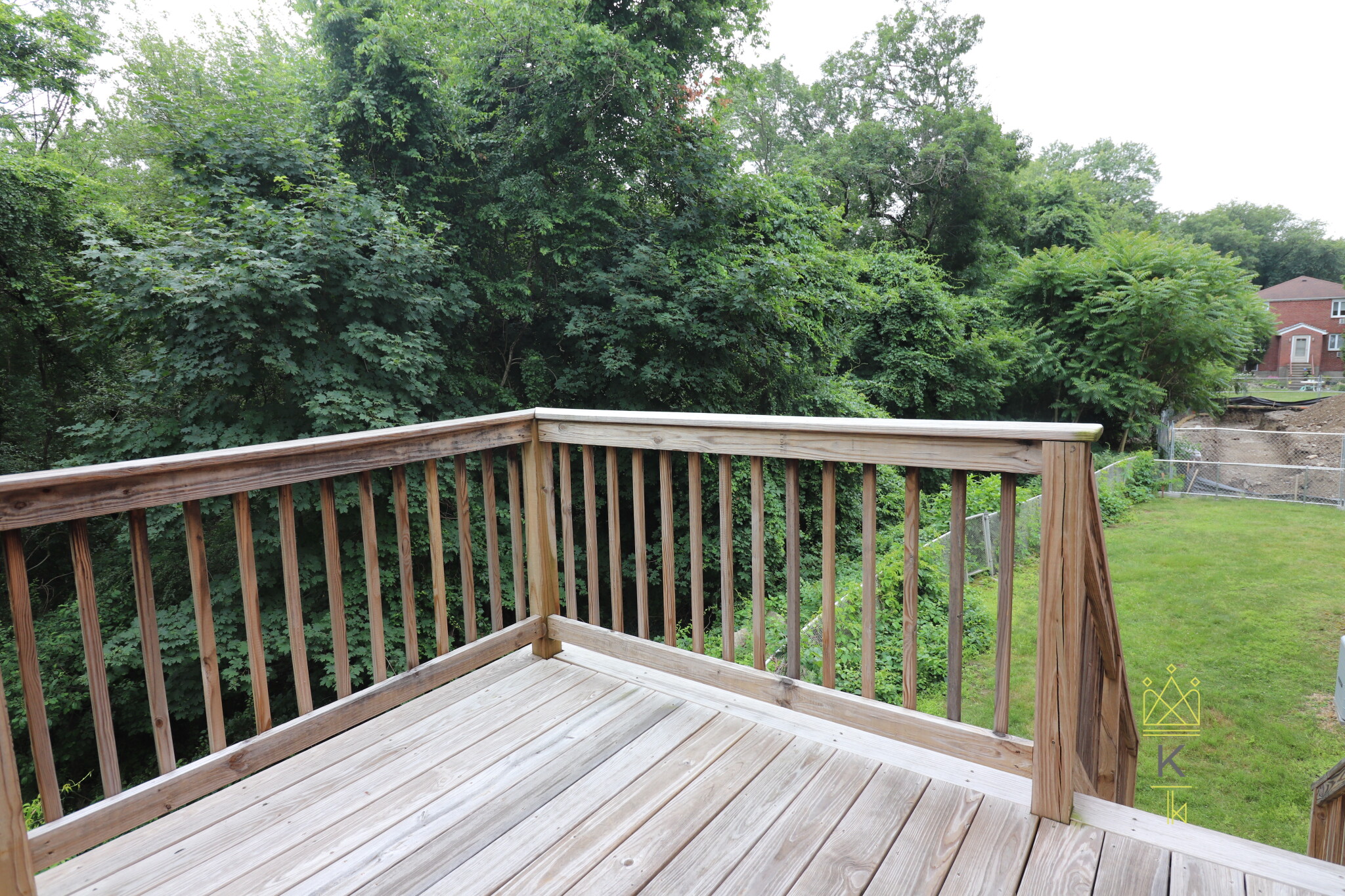 72 Louise Rd, Chestnut Hill