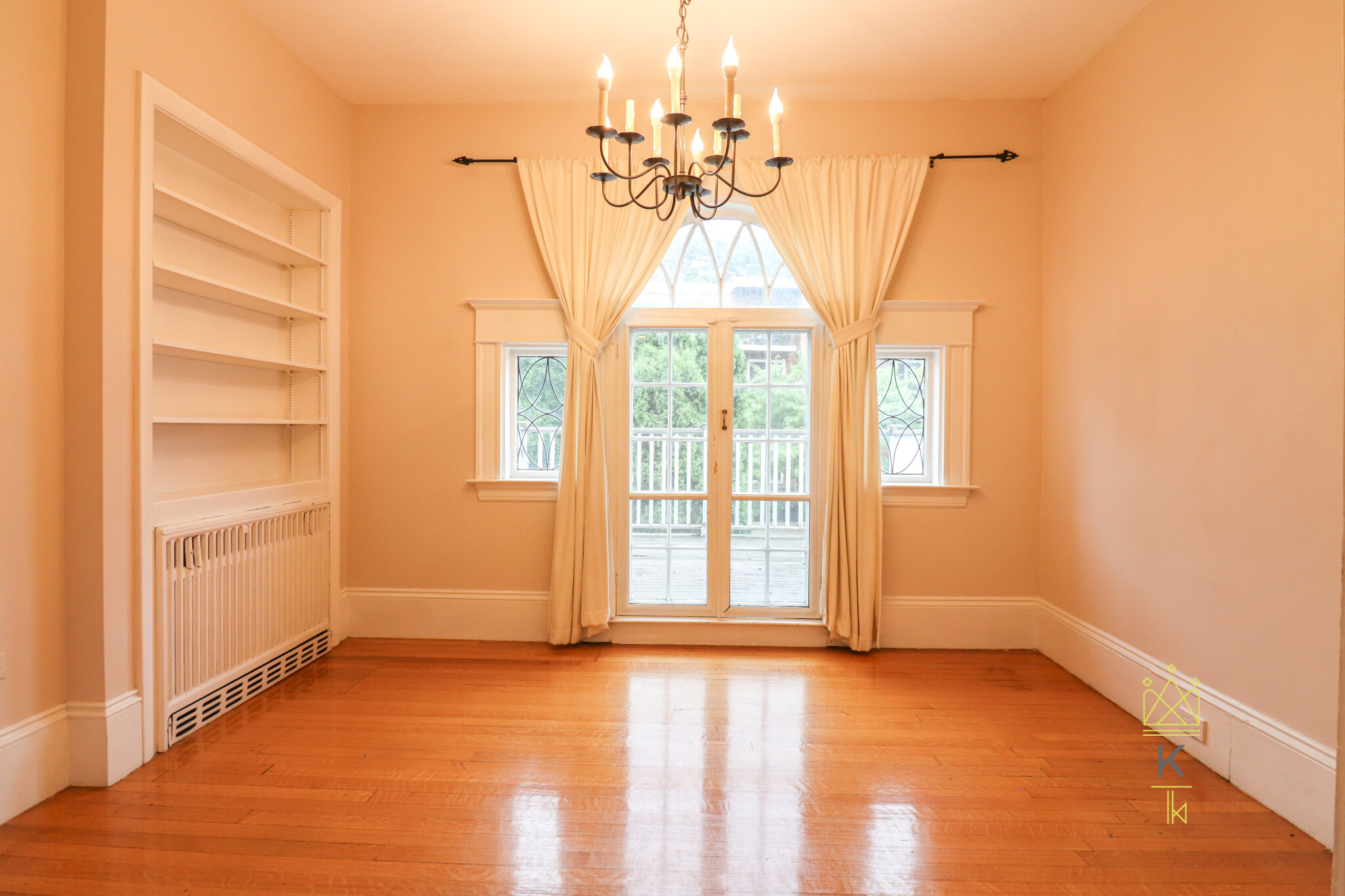 42 Englewood Ave, Brighton