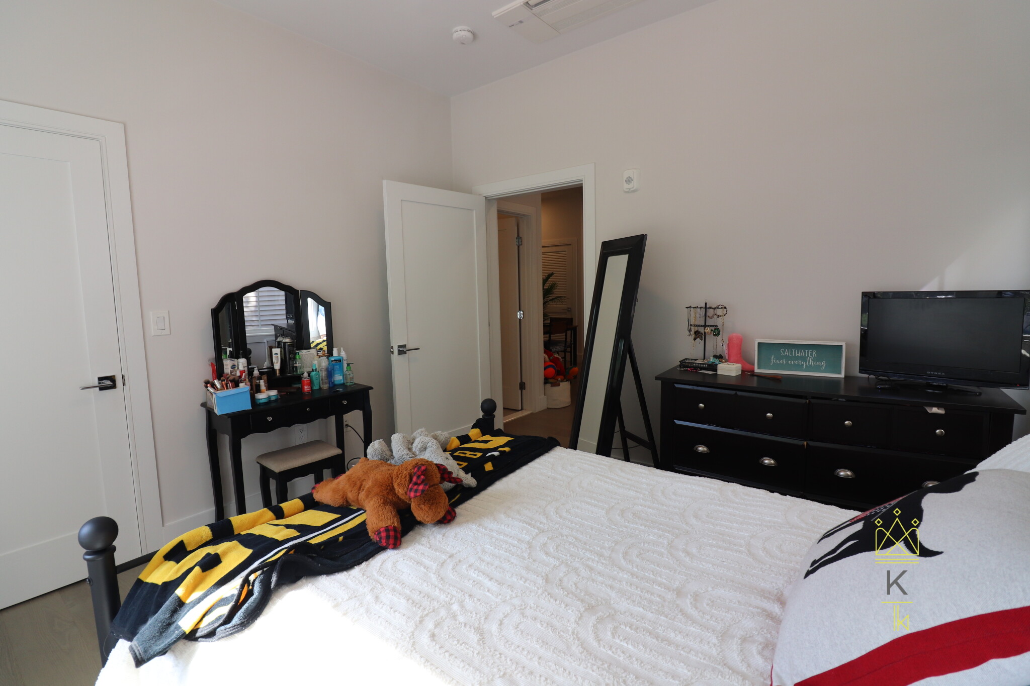 24 Rush St, East Somerville