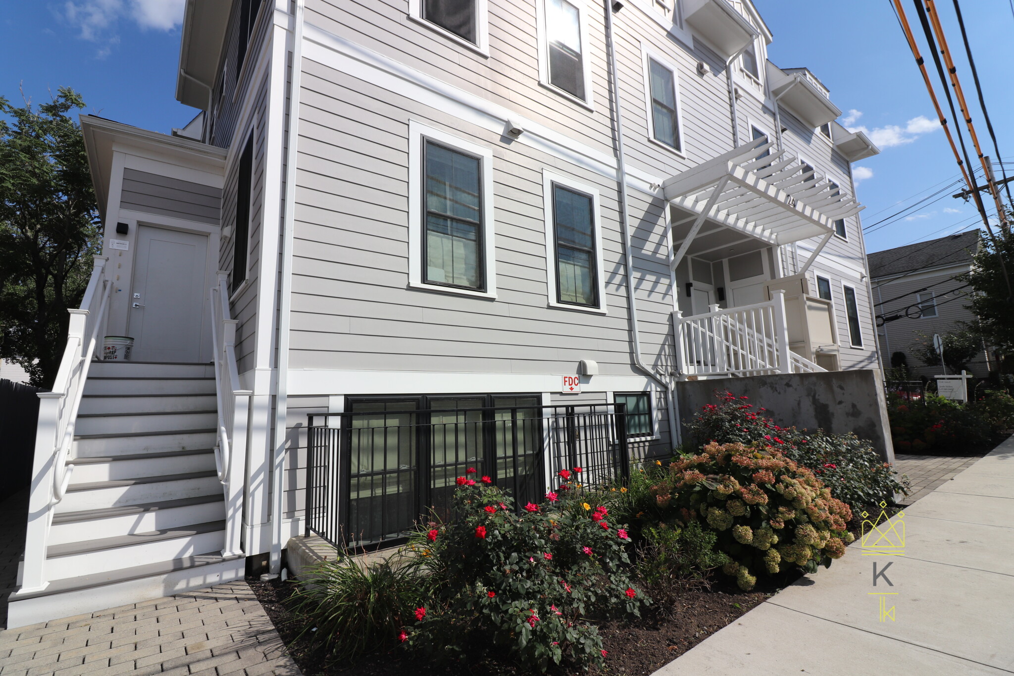 24 Rush St, East Somerville