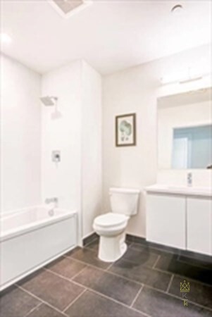 16 Boardman St, East Boston