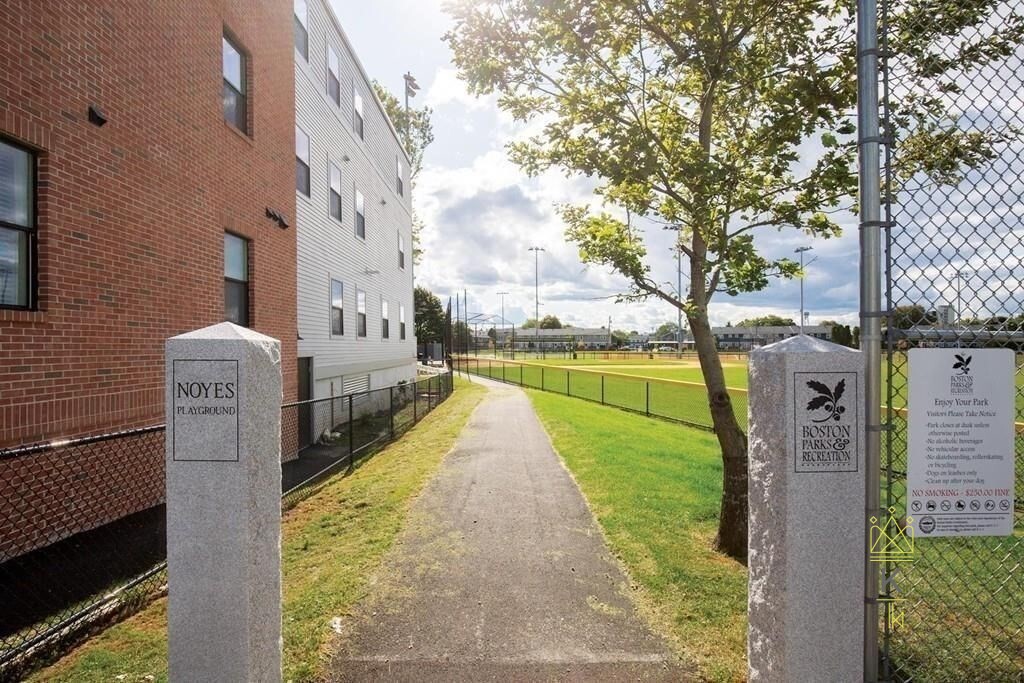 16 Boardman St, East Boston