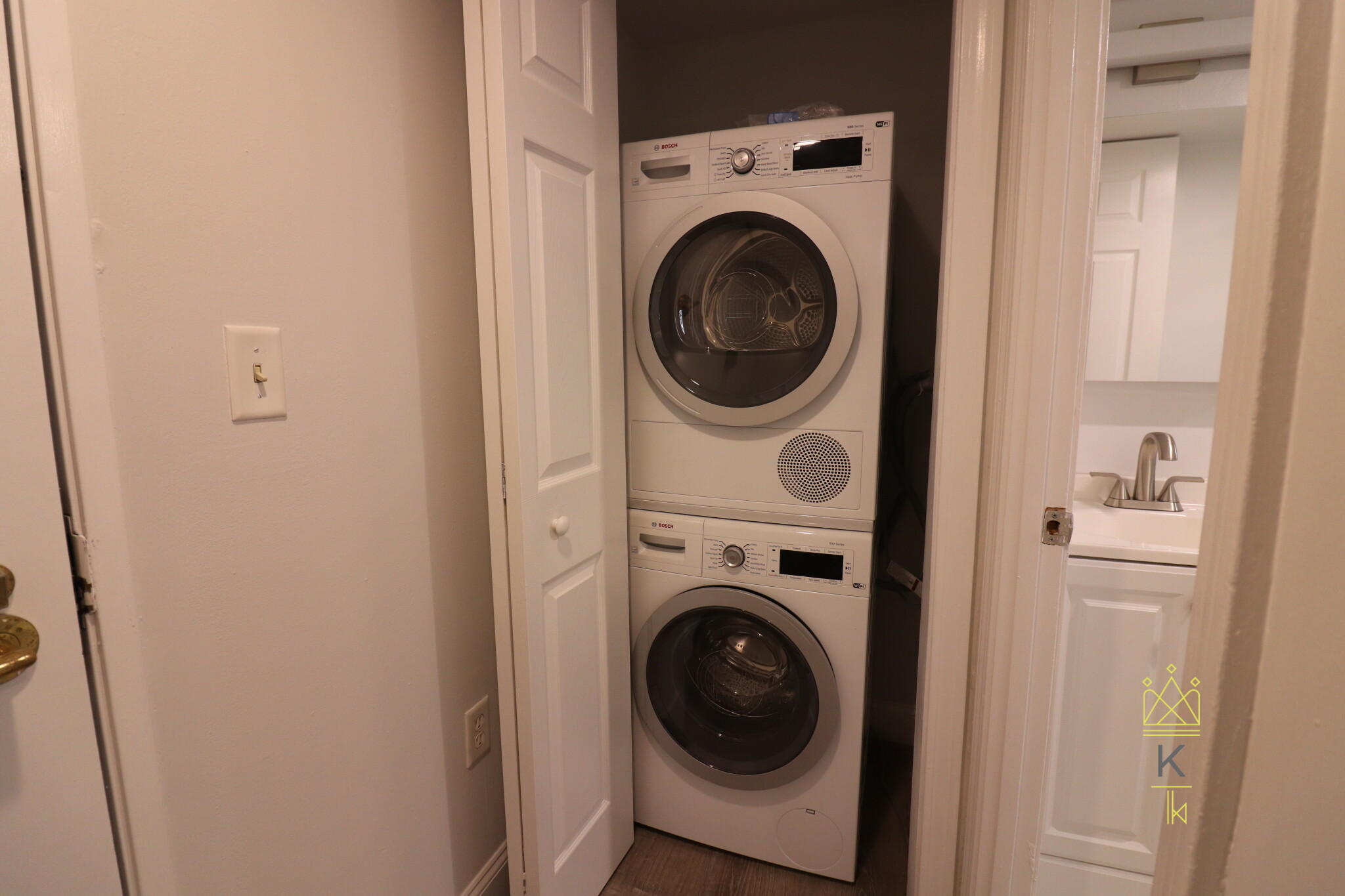 124 Peterborough St, Fenway