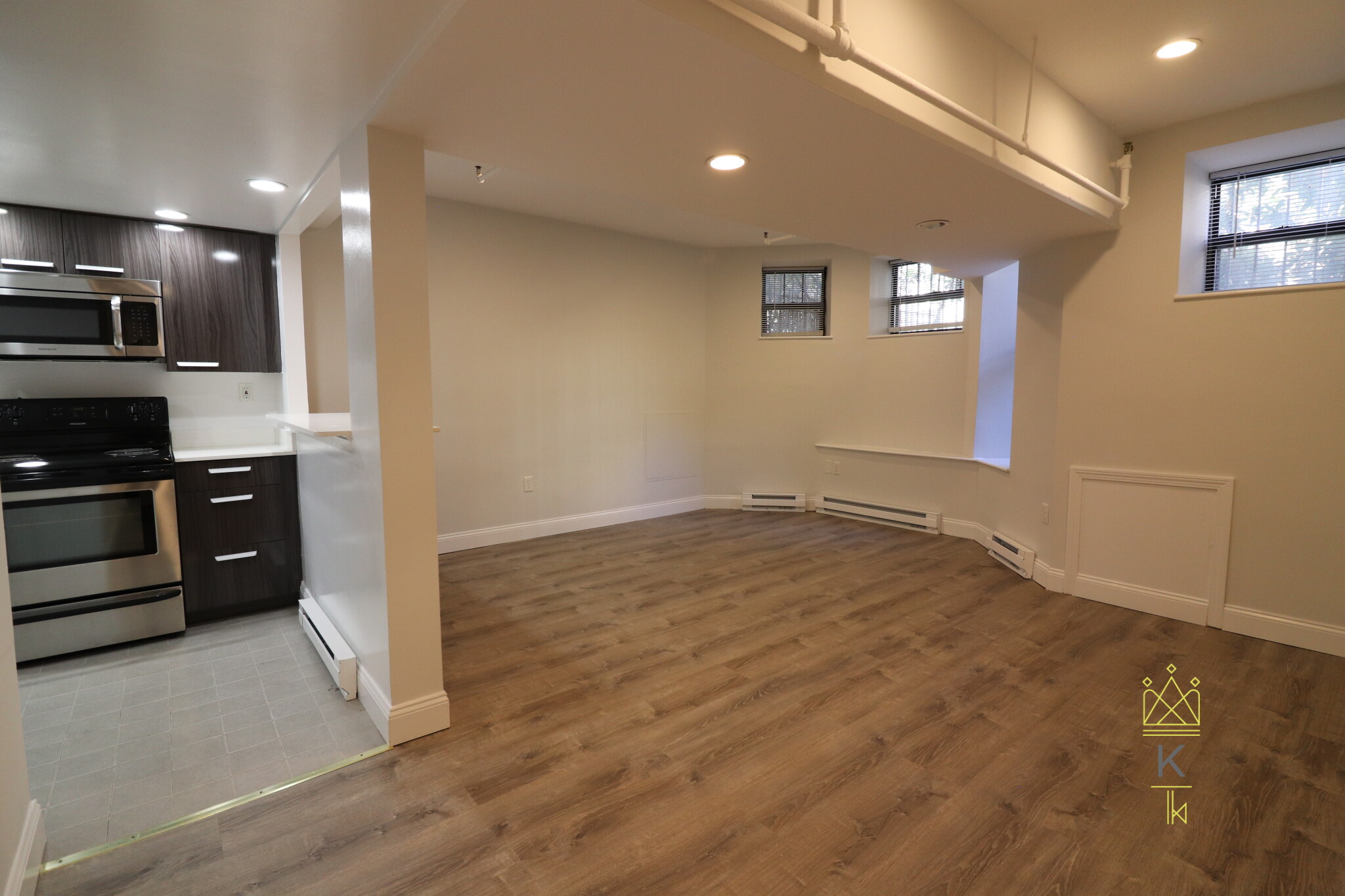 124 Peterborough St, Fenway