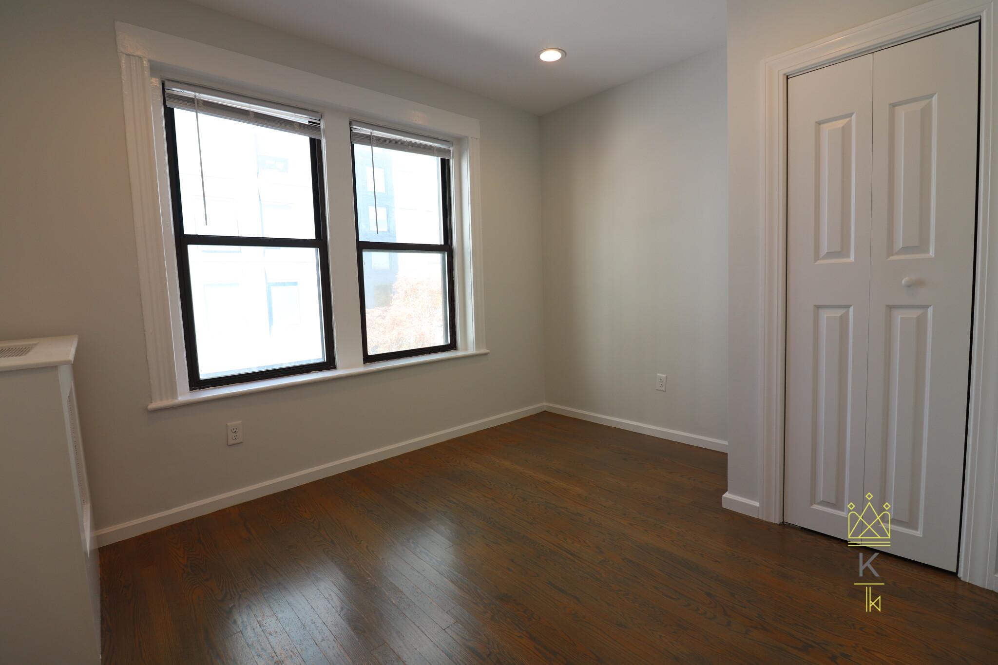 19 Peterborough St, Fenway