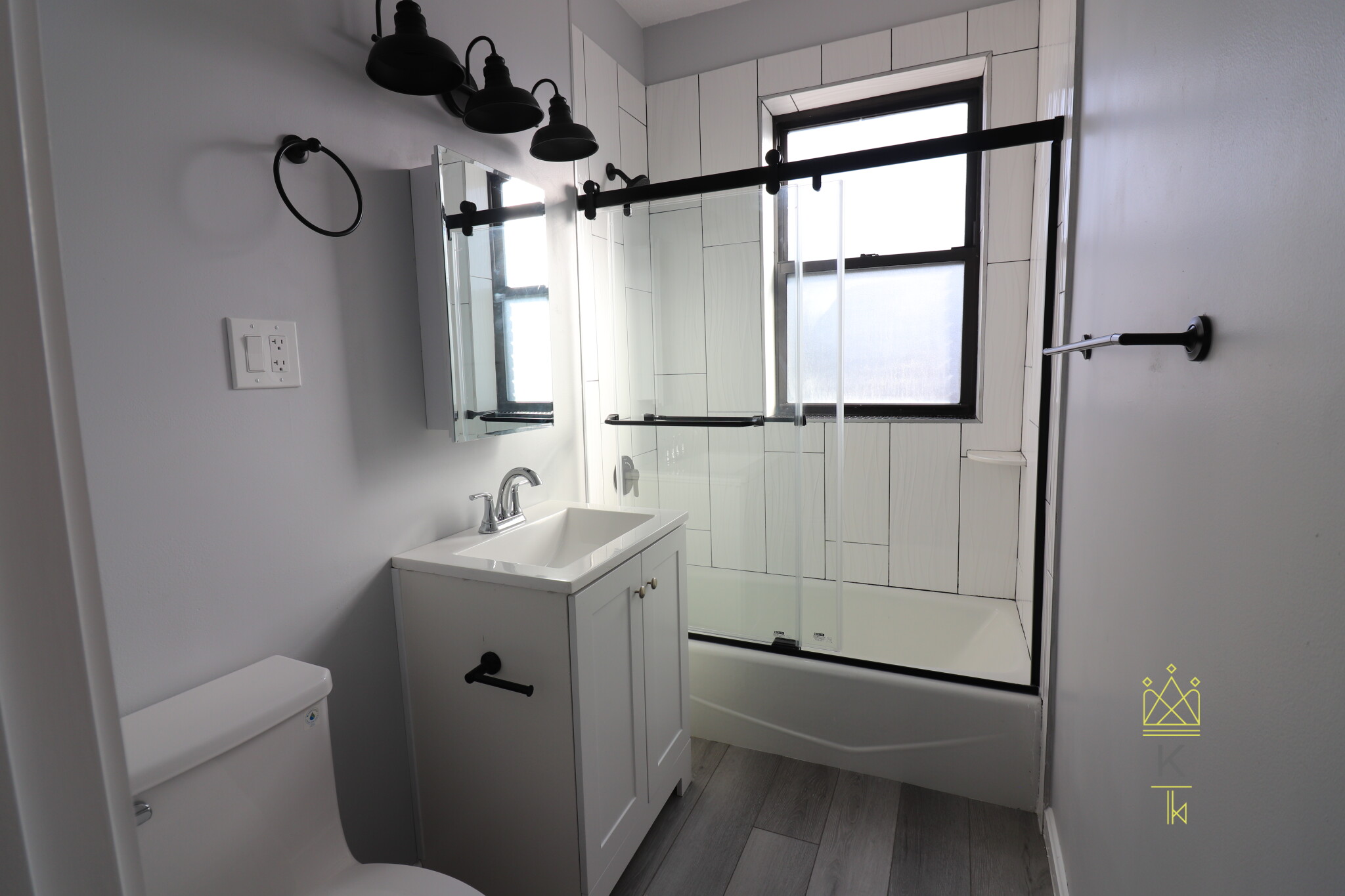 313 Summit Ave, Brighton