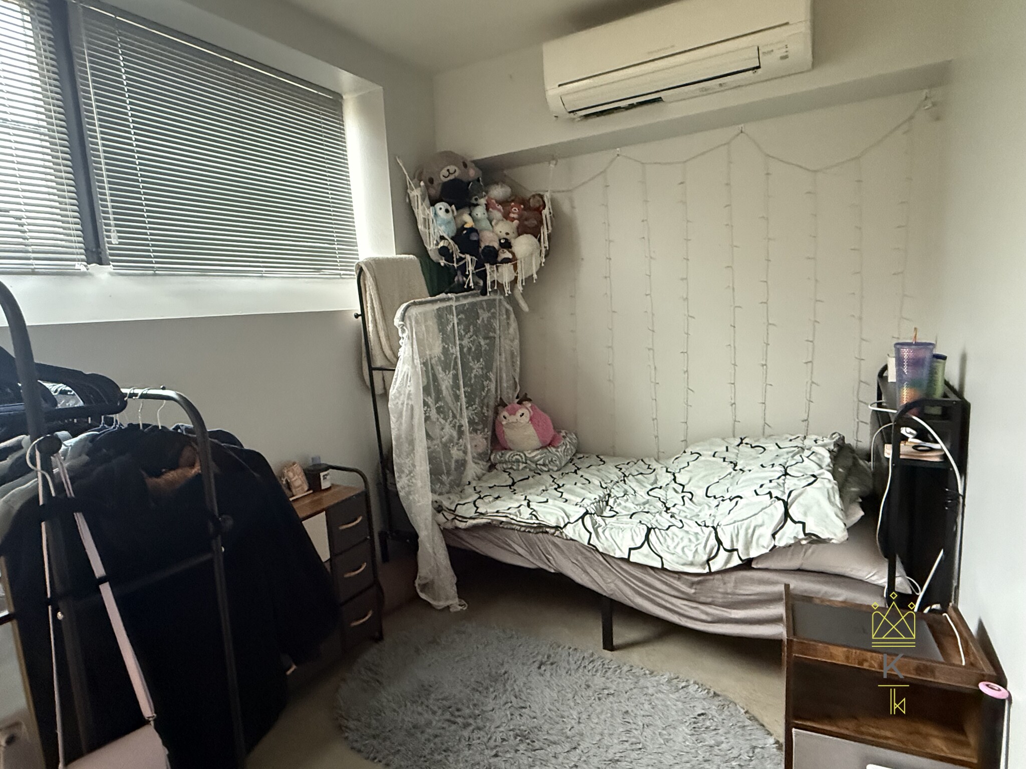 https://ygl-photos.s3.us-west-004.backblazeb2.com/9688W6817aeb482313.jpg