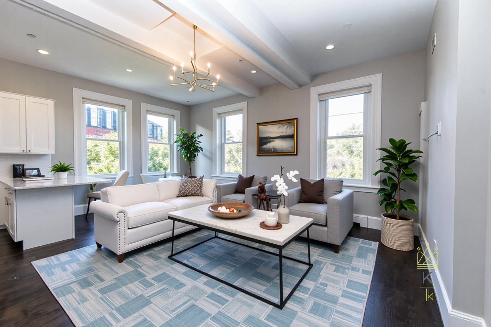 85 Regent St., Boston, MA - 4,000 USD/ month