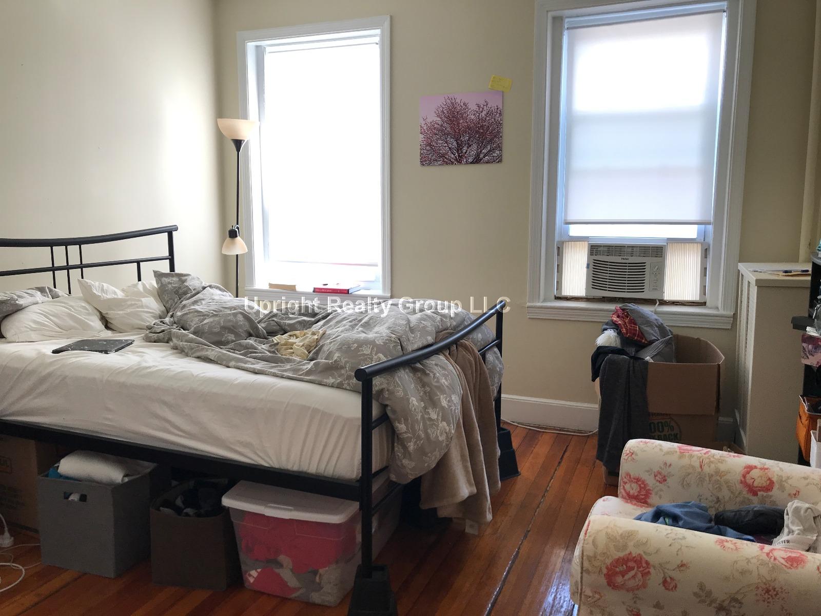 1132 Commonwealth Ave, Allston