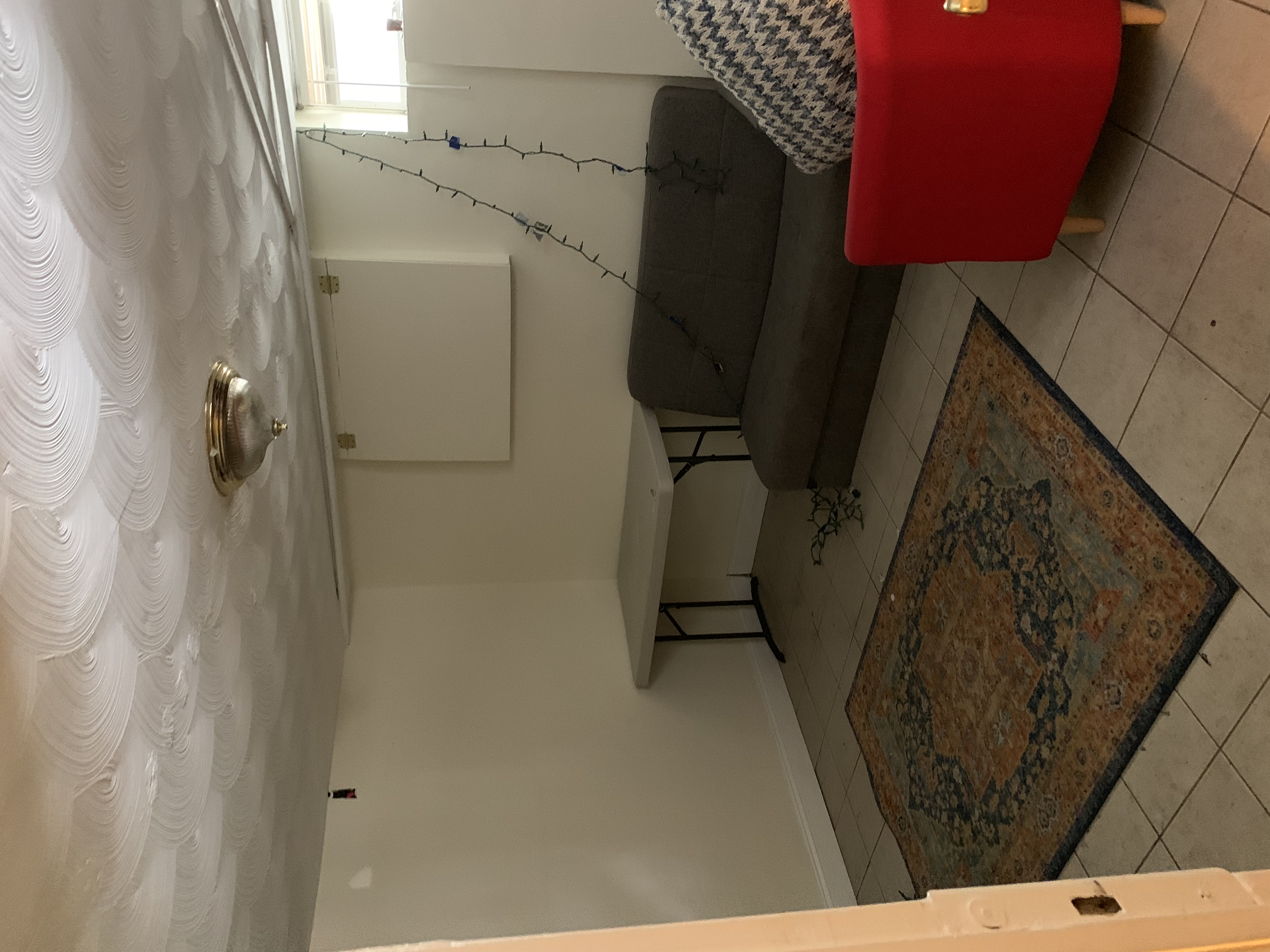 44 Pratt St, Allston