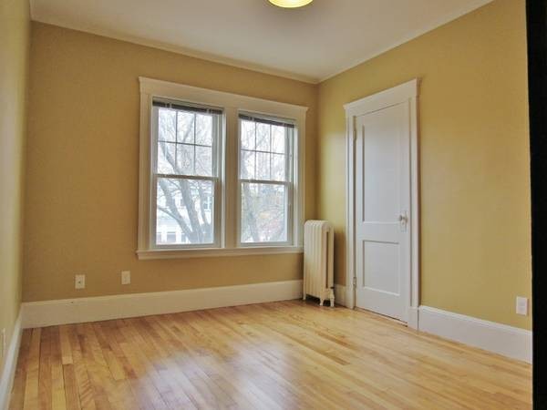 73 Hillside Rd, Coolidge Square