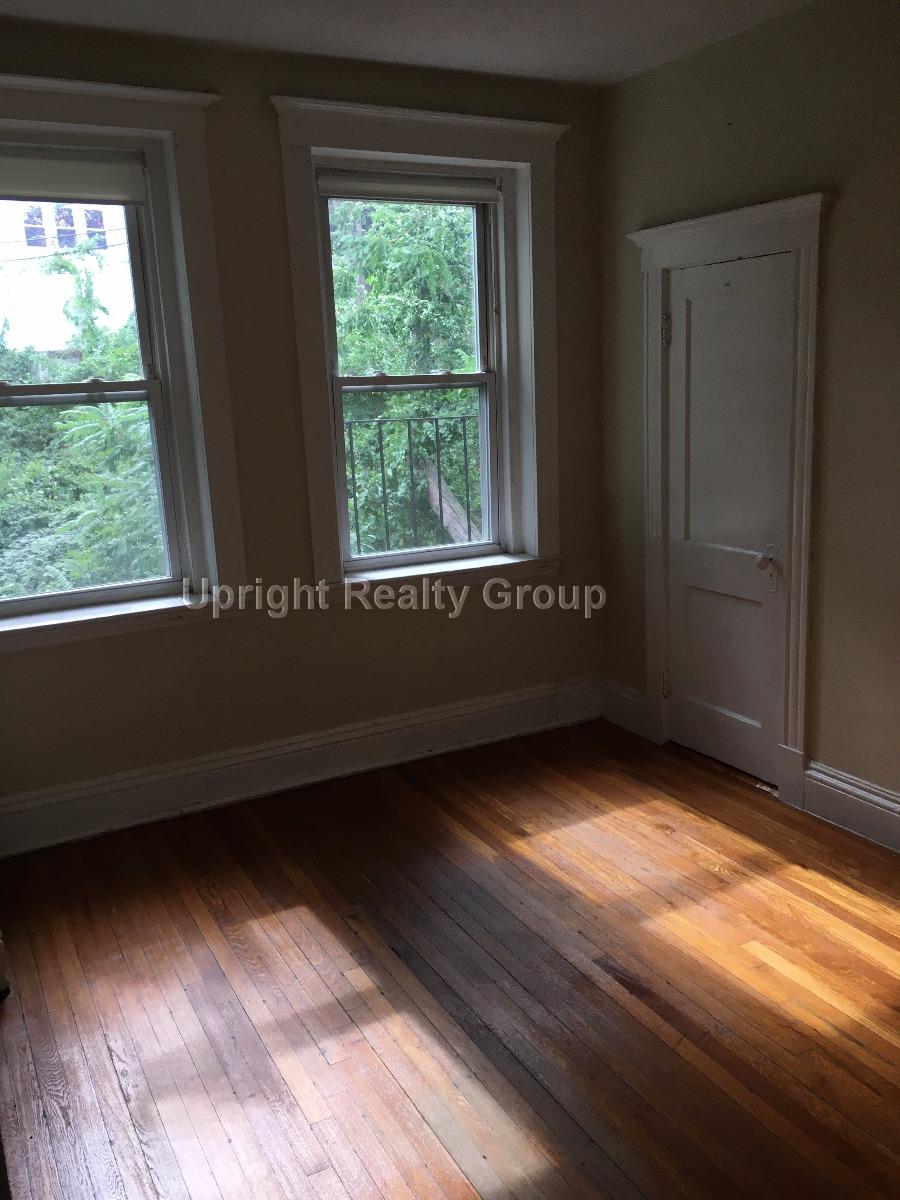 165 Kelton St, Brighton