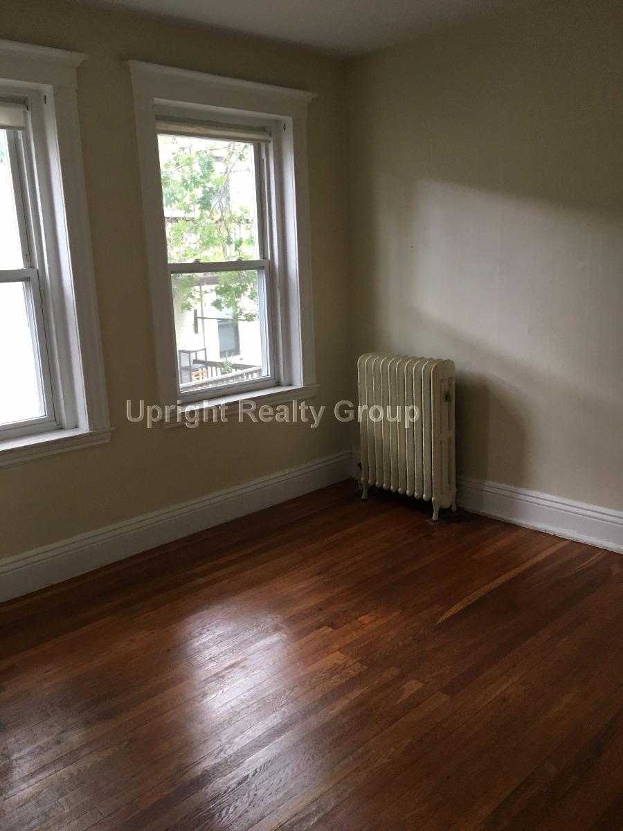 165 Kelton St, Brighton