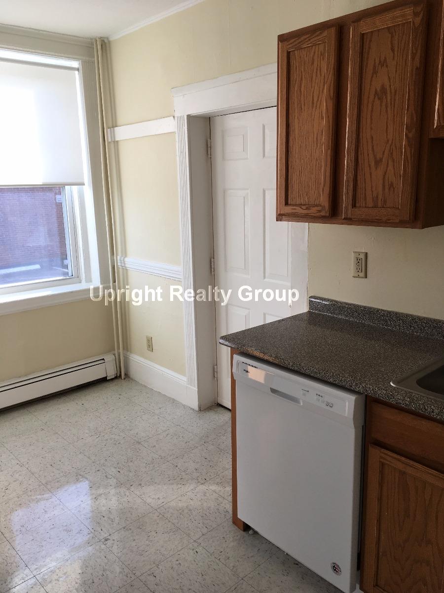 81 Empire St, Allston