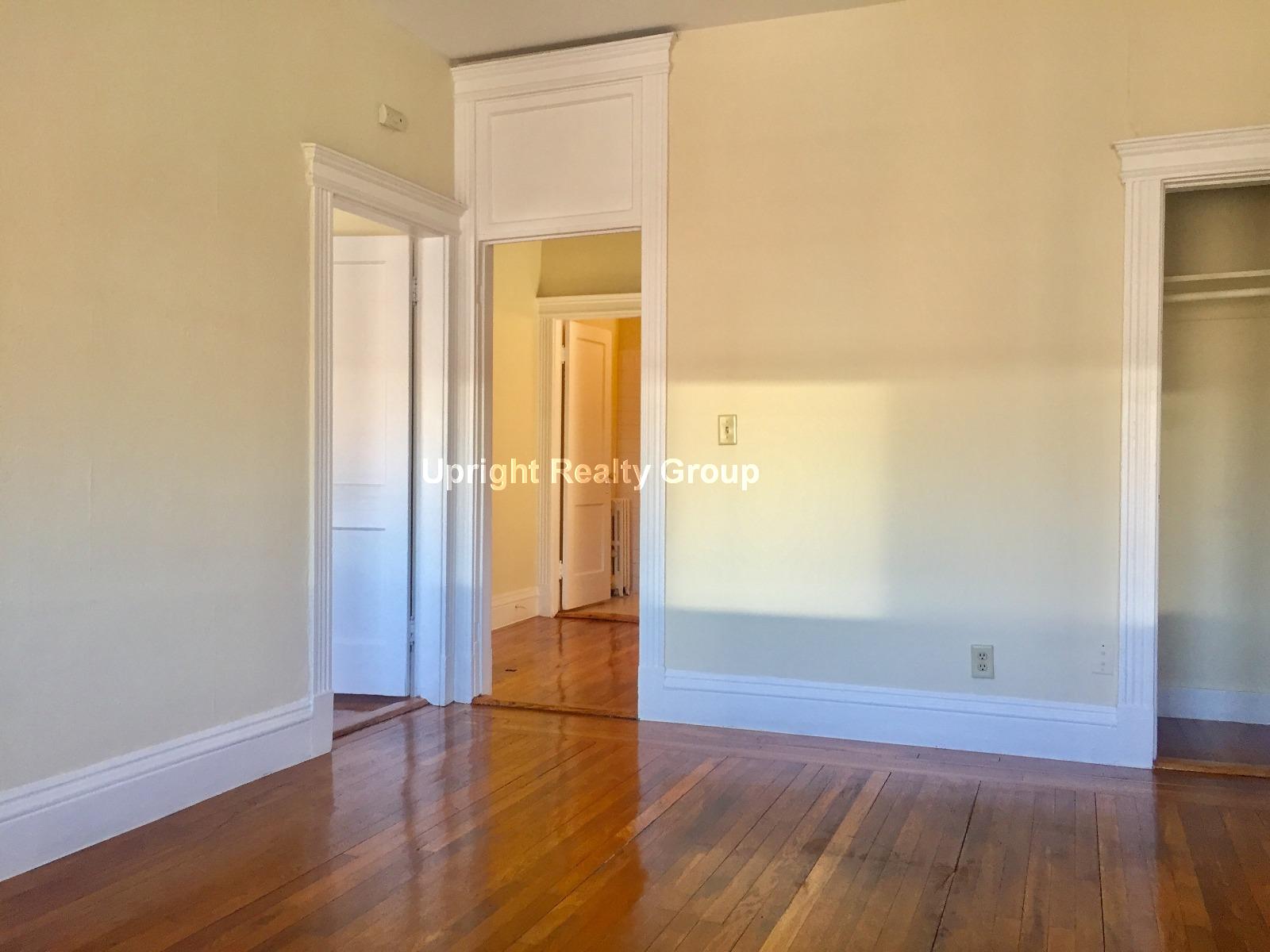 35 Gardner St, Allston