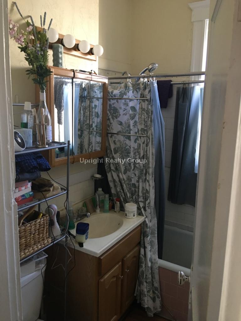 224 Kelton St, Allston