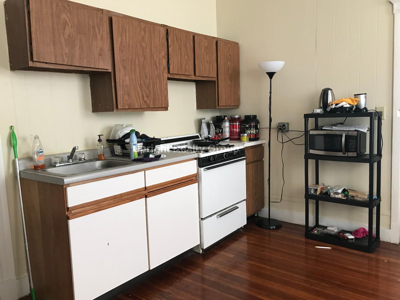 1114 Commonwealth Ave, Allston