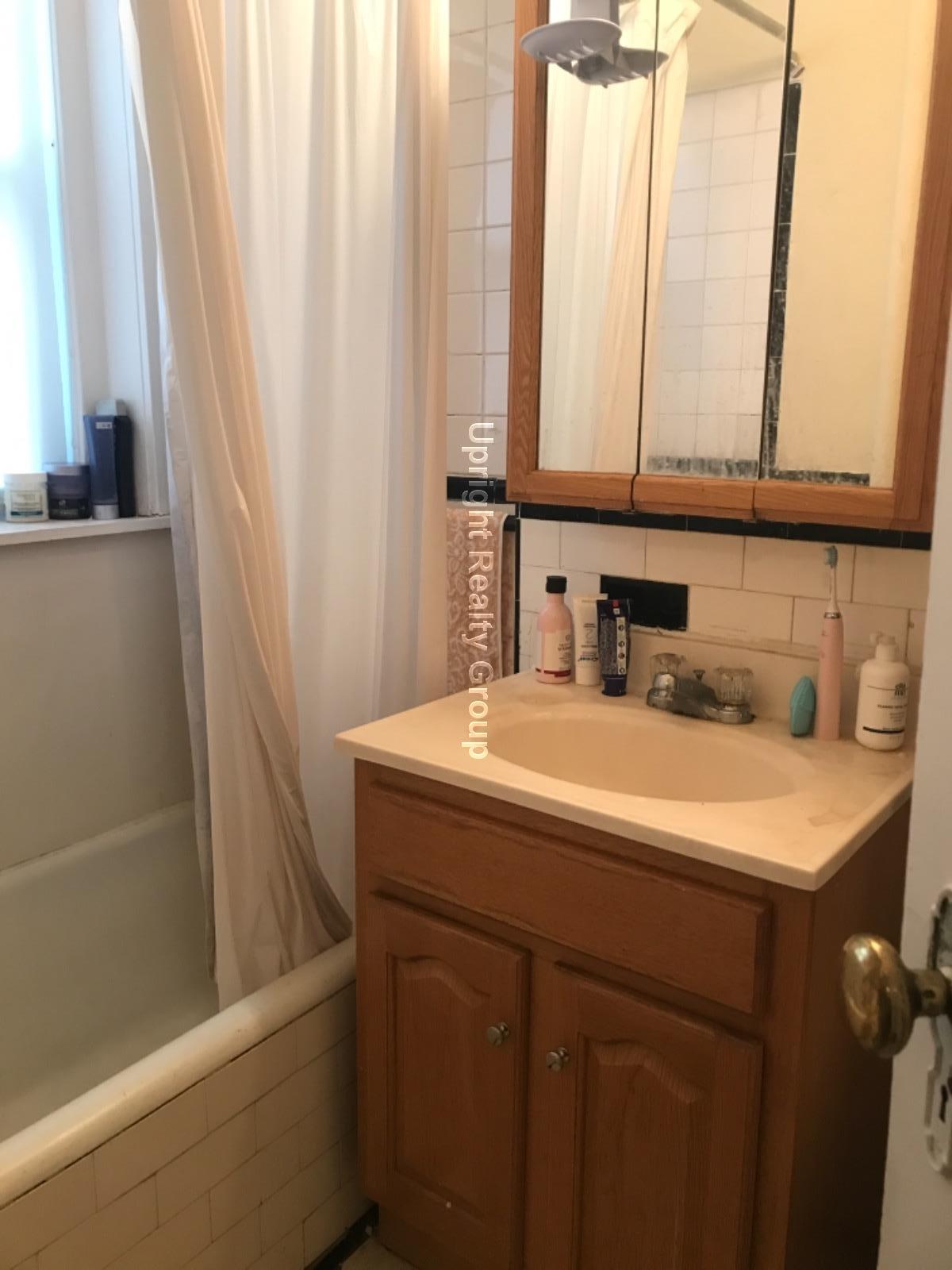 55 Linden St, Allston