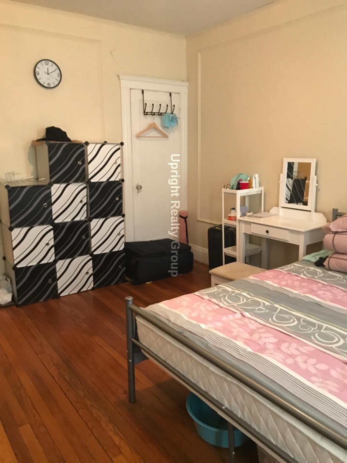 55 Linden St, Allston