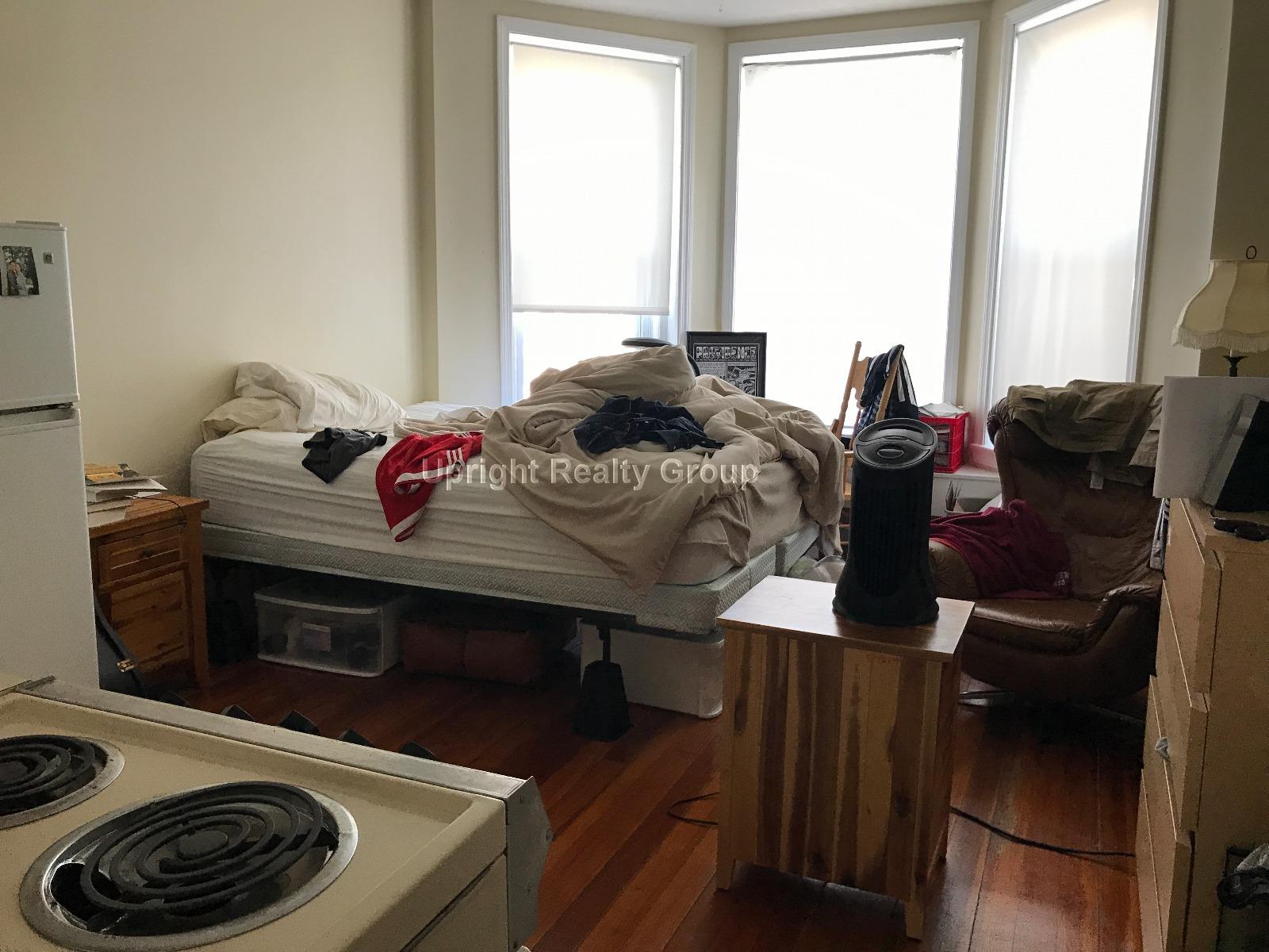 1120 Commonwealth Ave. - 2,025USD / month