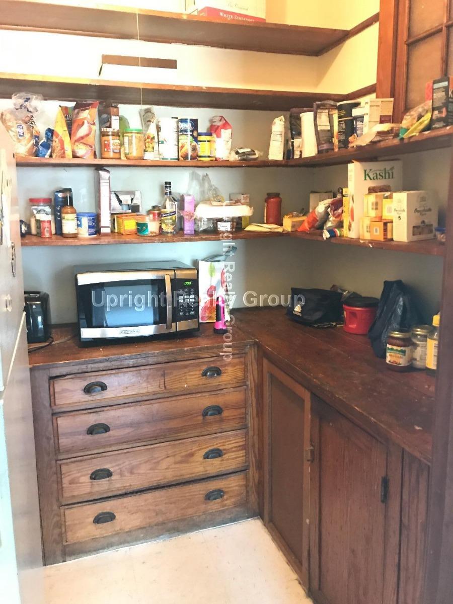 218 South St, Jamaica Plain