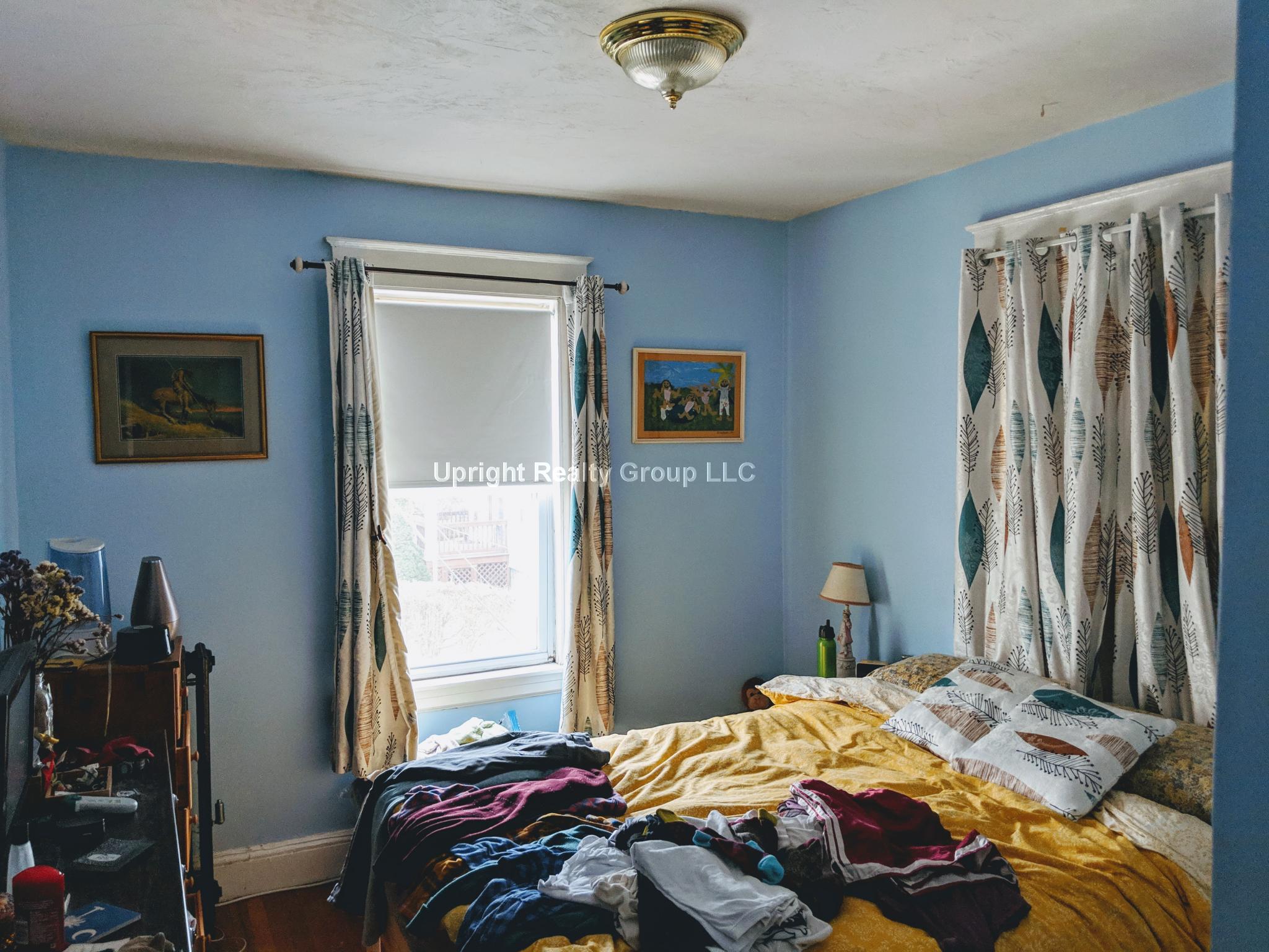 26 Lourdes Ave, Jamaica Plain