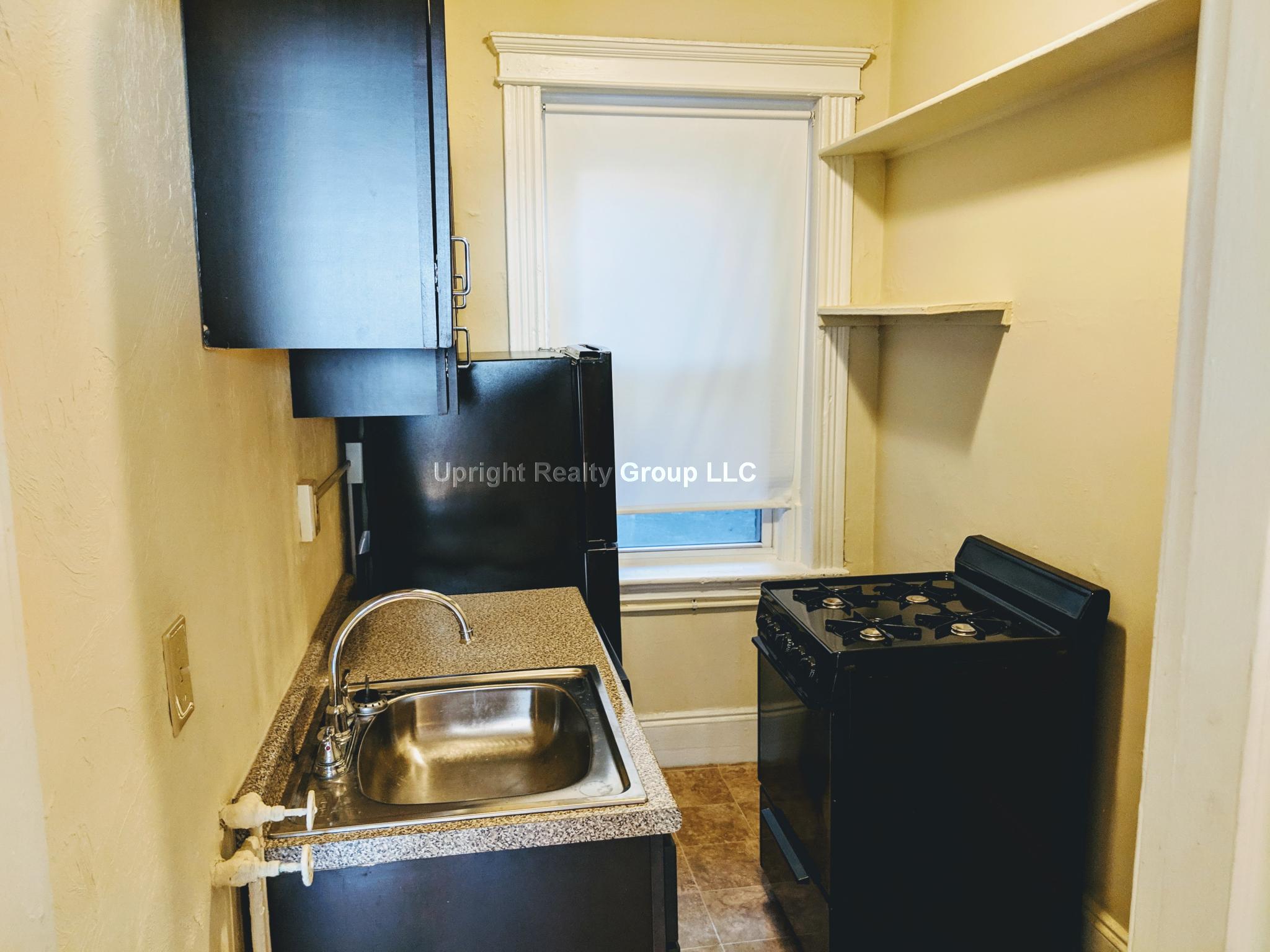 12 Royce Rd, Allston