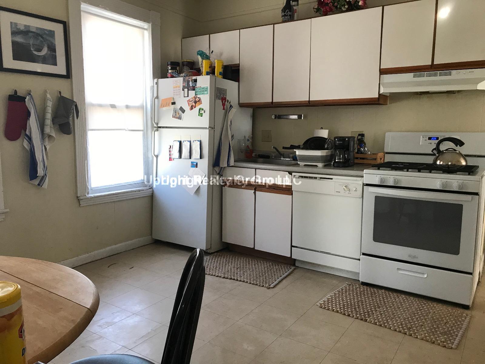 25 Linden St, Allston